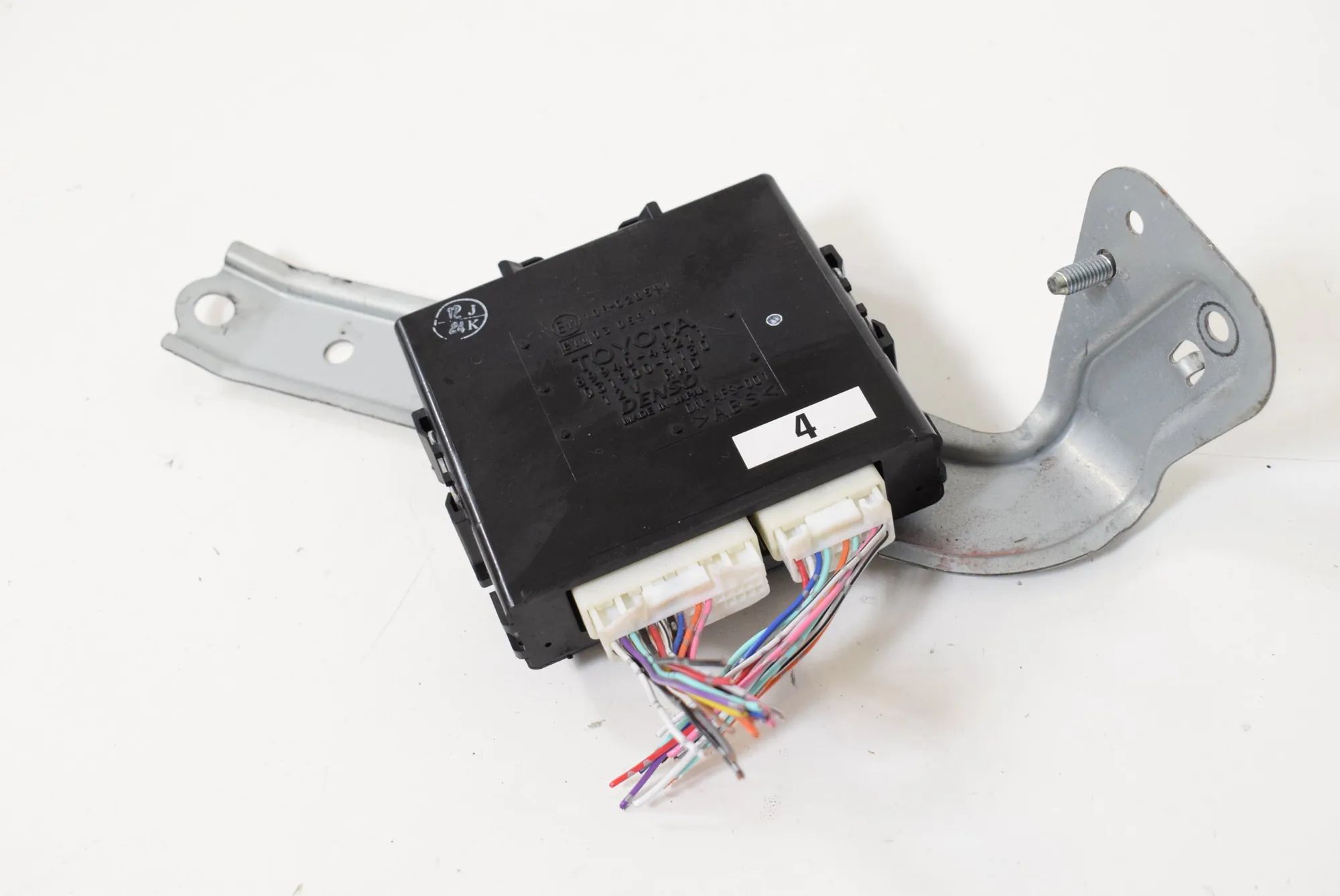 Lexus RX Headlight control unit Headlight control unit — LEXUS RX (_U3_) (2003-...