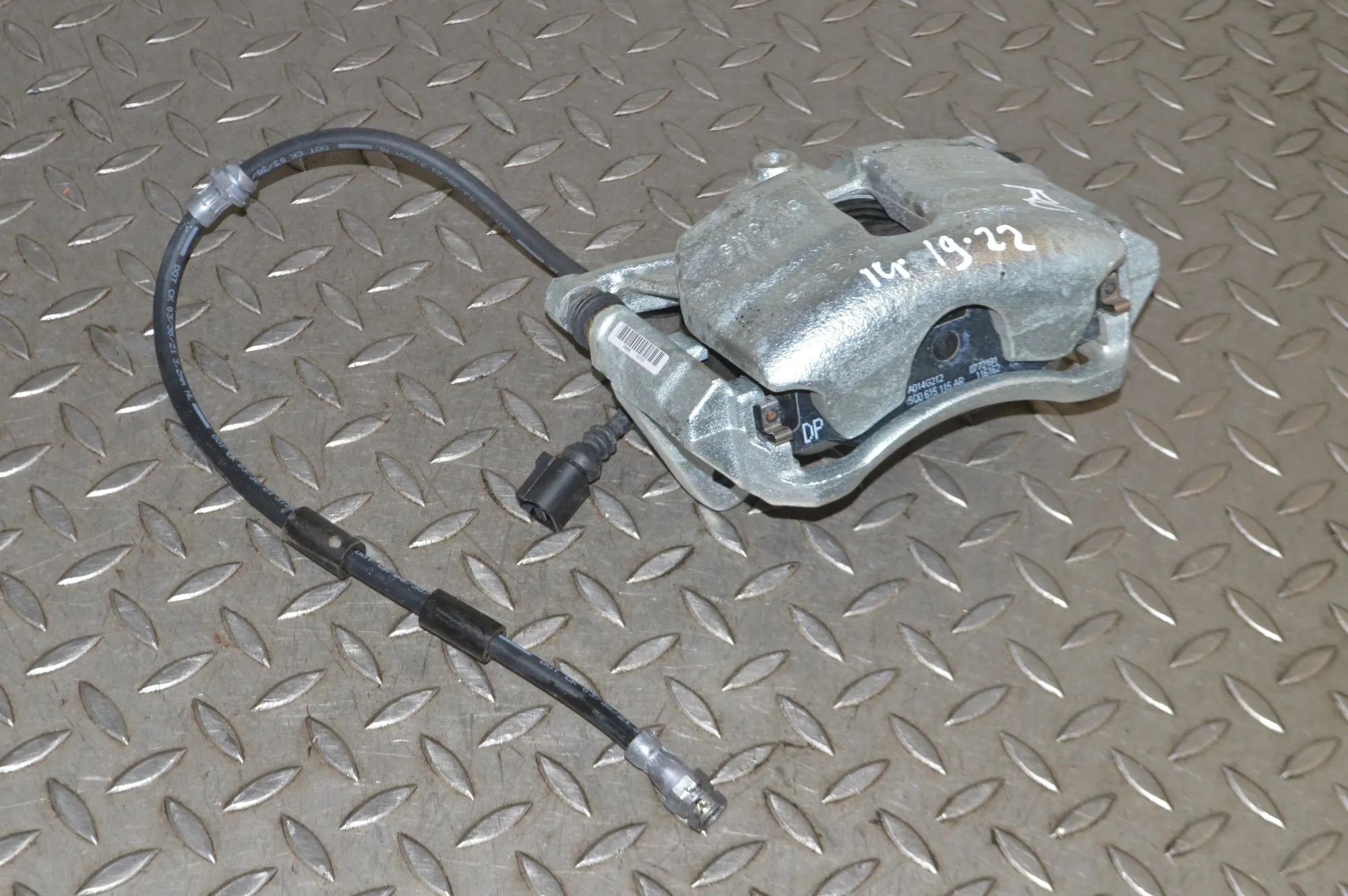 Volkswagen T-Roc Brake caliper — front right Brake caliper — front right — VW T-ROC (A11) (2...