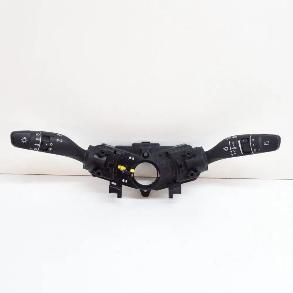Hyundai Kona Indicator Wiper Stalk Switch Indicator Wiper Stalk Switch — HYUNDAI KONA (20...