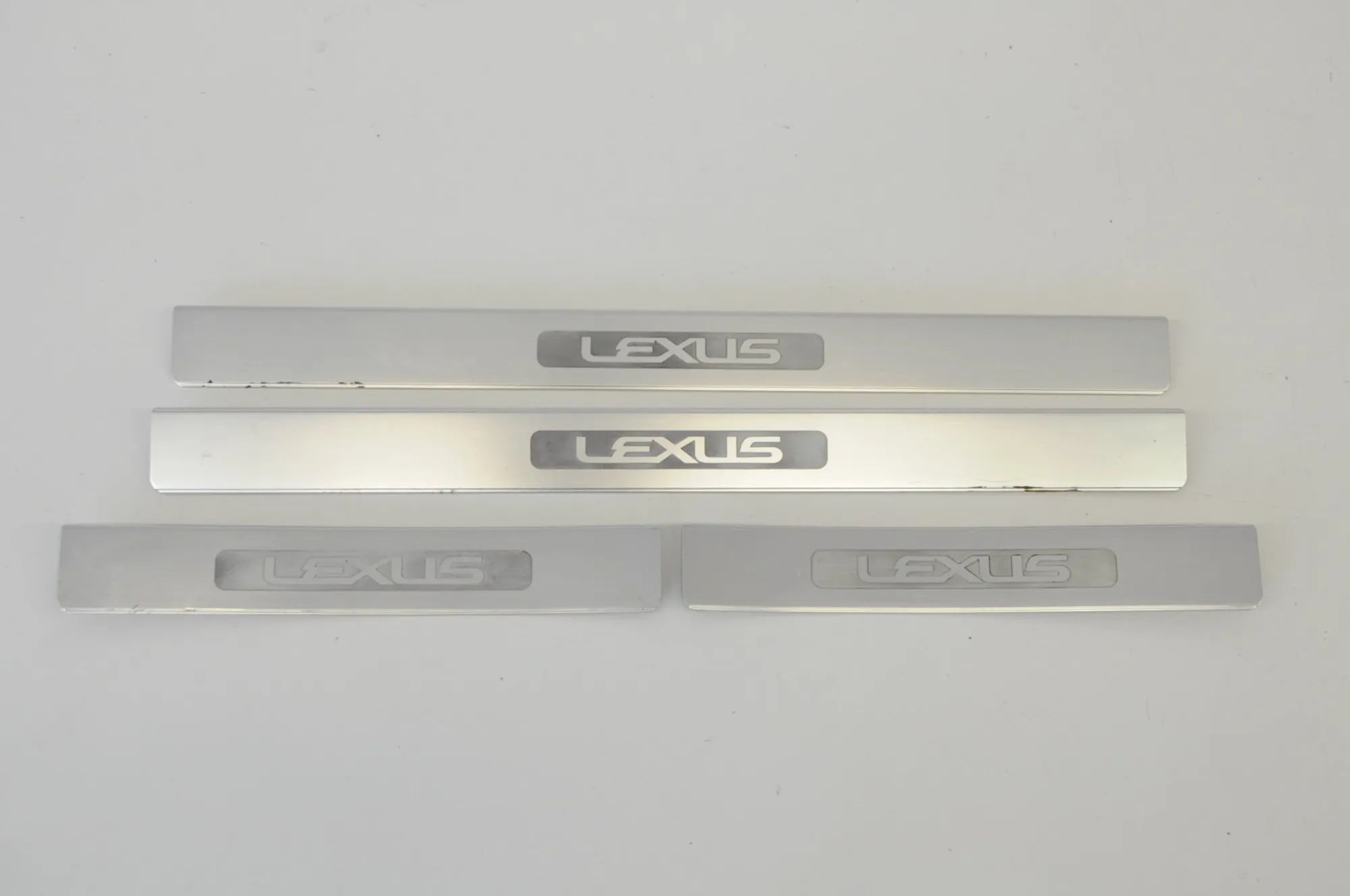Lexus GS Door Sill Trim Kit Door Sill Trim Kit — LEXUS GS (III GRS19_, UZS1...