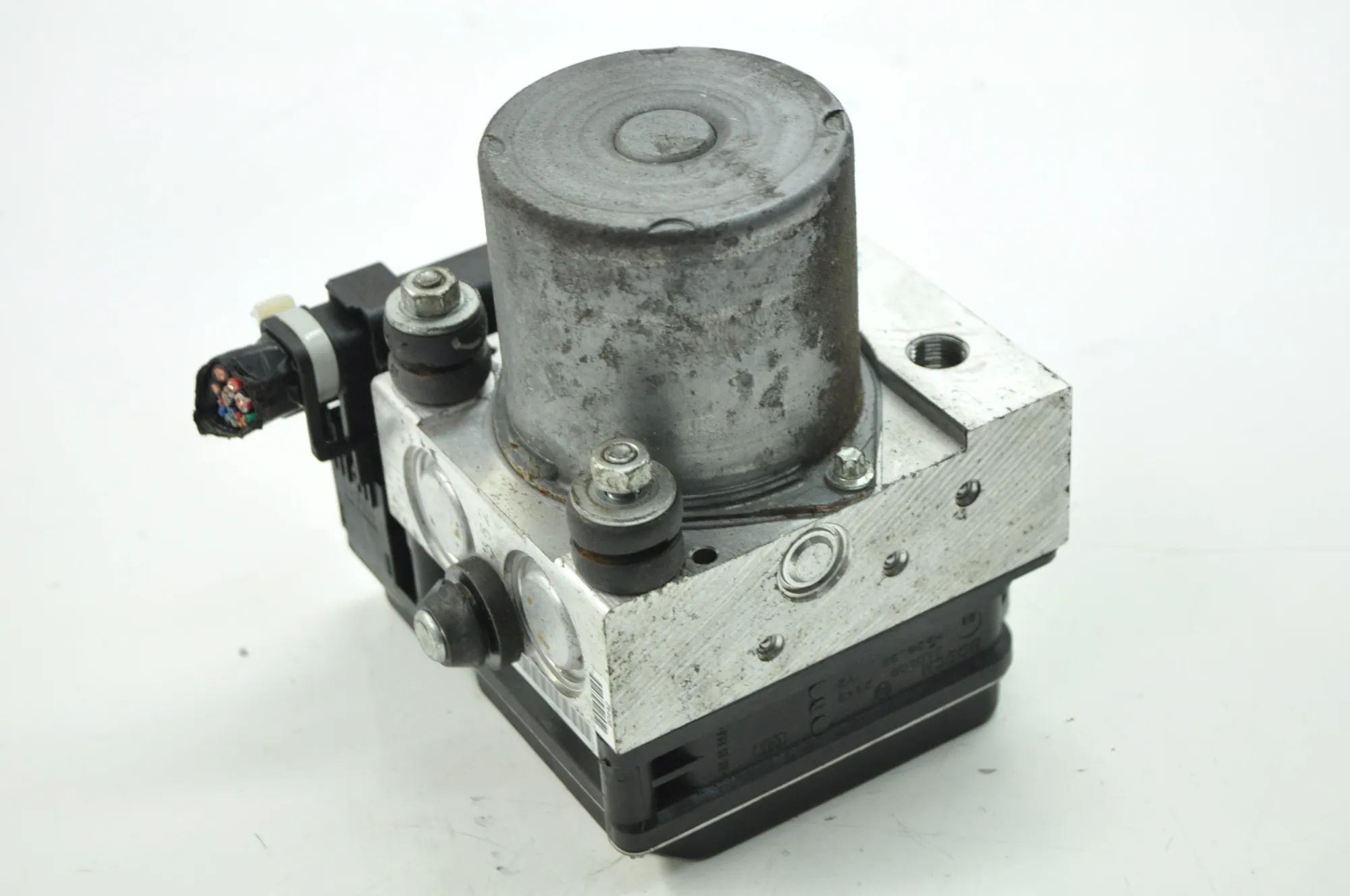 Subaru Outback ABS hydraulic pump ABS Pump — SUBARU OUTBACK (BL, BP) (2003-2010) ...