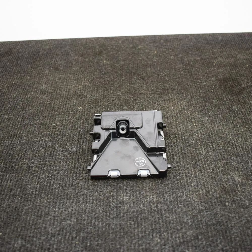 Toyota RAV4 (XA40) Camera — front Camera — front — TOYOTA RAV (4 IV _A4_) (2012-2...