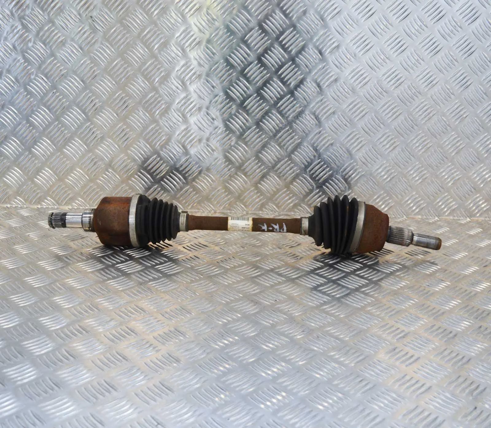 Ford Focus Front Left Driveshaft Front Left Driveshaft — FORD FOCUS (III) (2010-...
