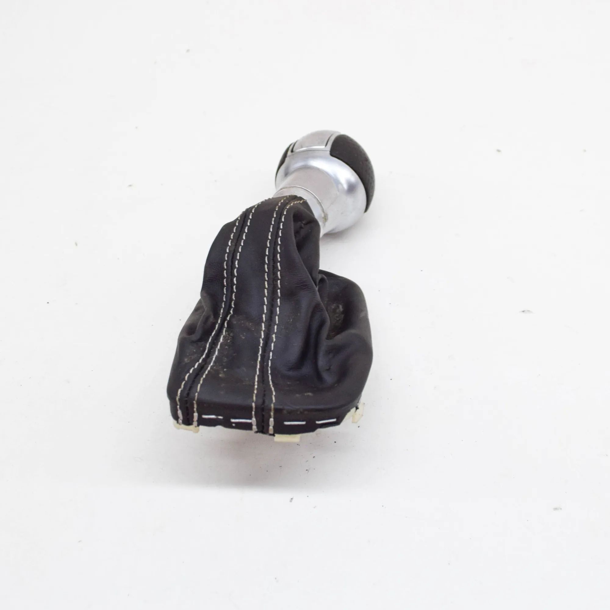 Audi A1 (8X) Gear lever knob Gear lever knob — AUDI A1 (Sportback 8XA, 8XF) ...