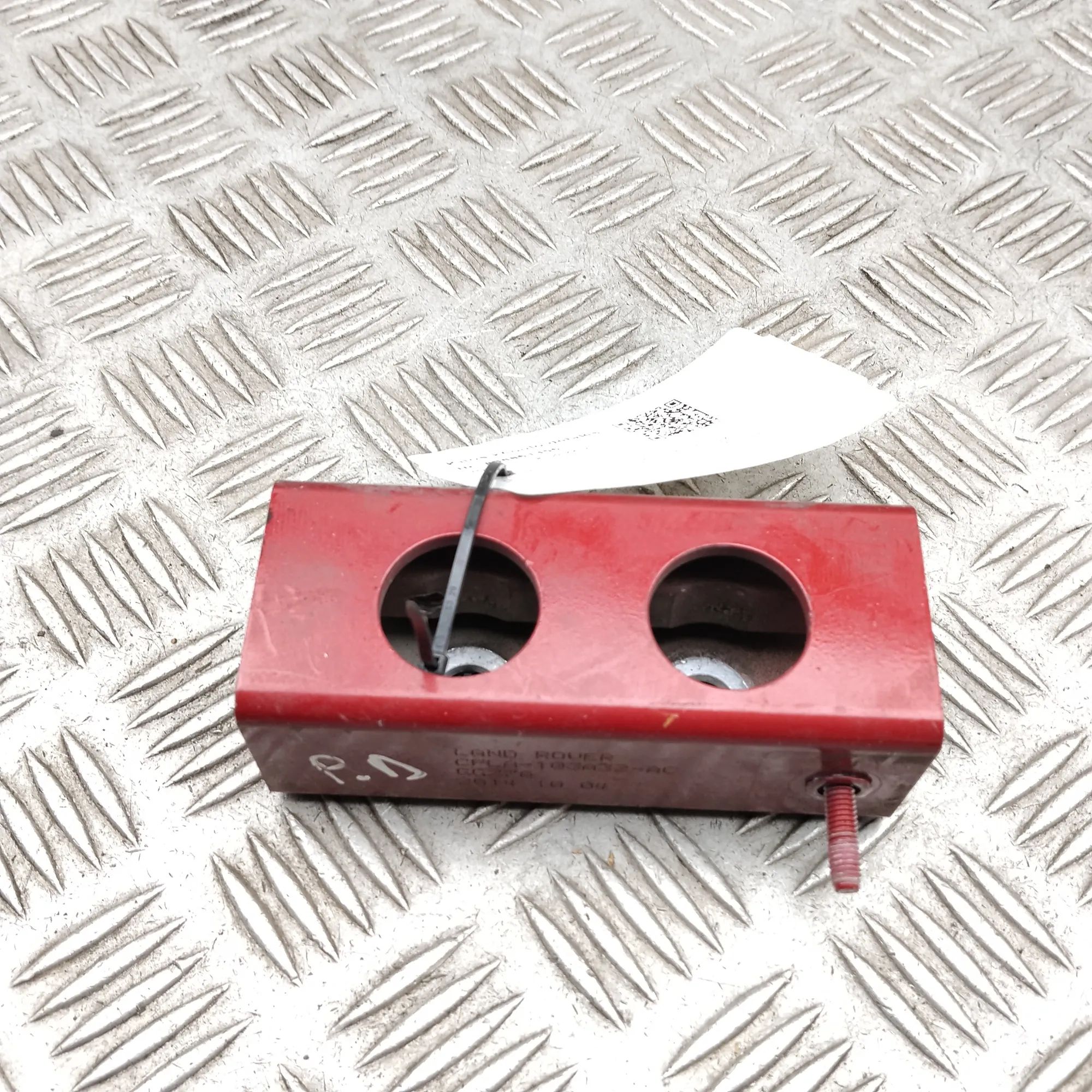 Land Rover Range Rover Sport (L494) Right Side Crash Absorber Right Side Crash Absorber — LAND ROVER RANGE RO...
