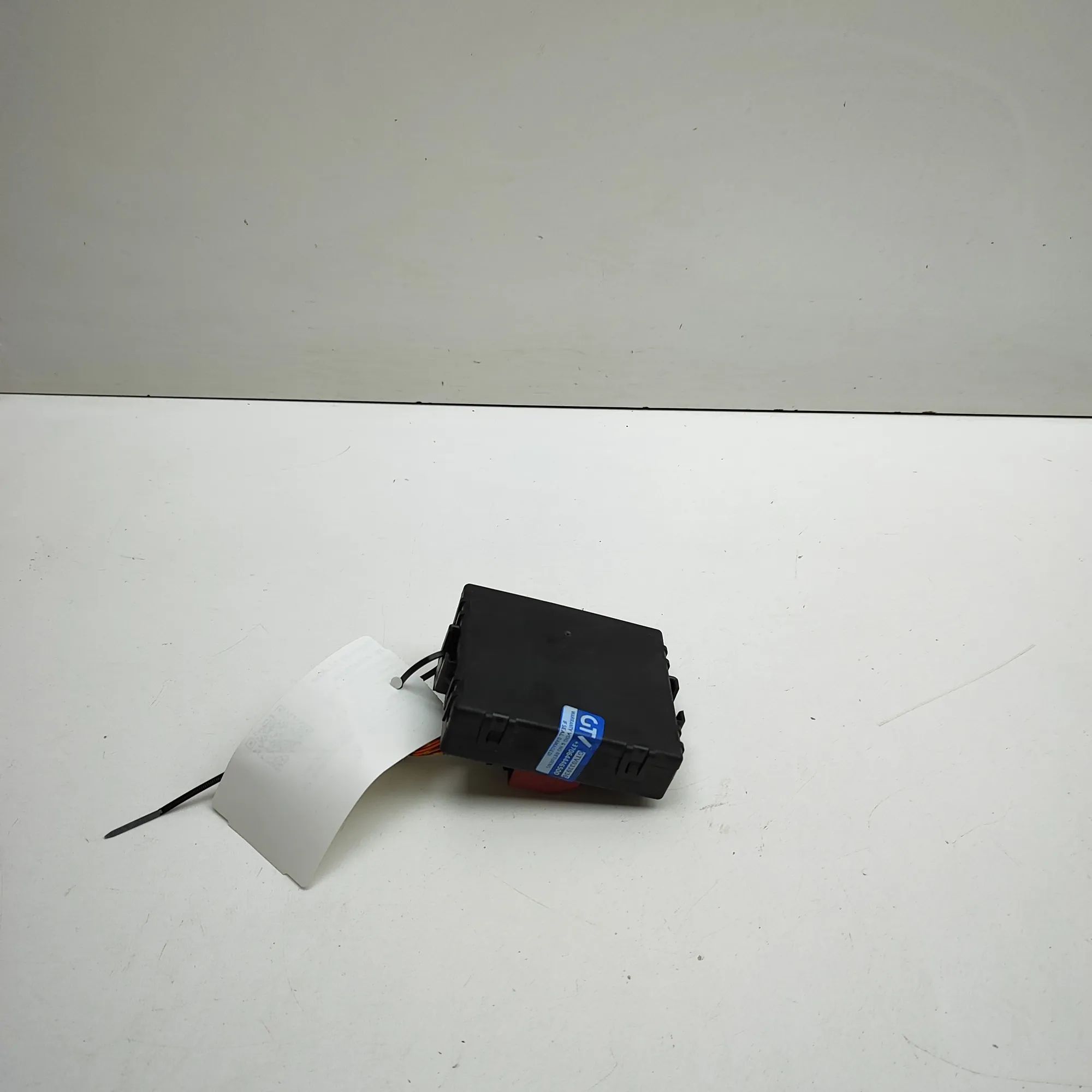 Volkswagen Golf 7 Gateway Control Unit Gateway Control Unit — VW GOLF (VII 5G1, BQ1, B...