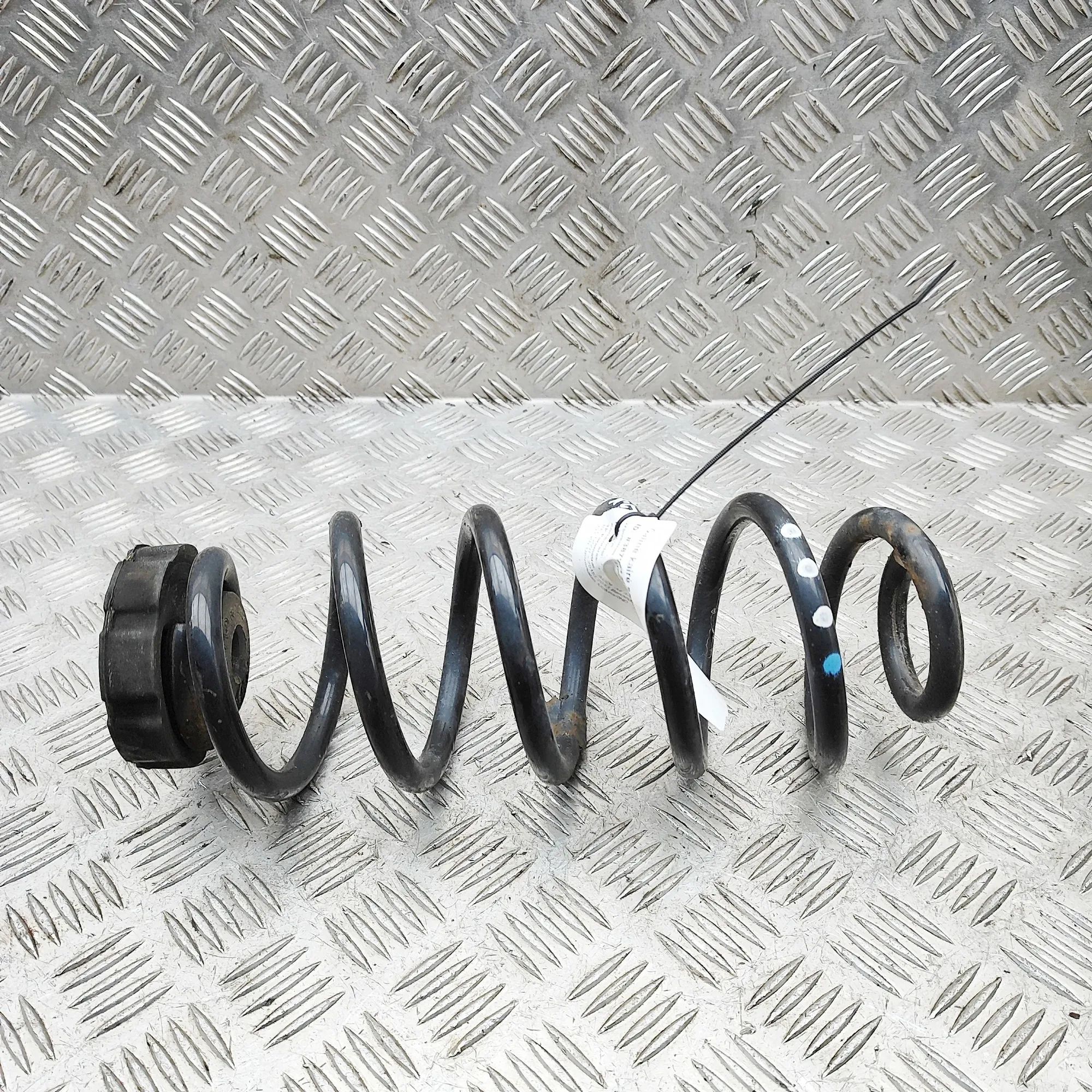 Audi A4 (B8) Coil spring — rear left Coil spring — rear left — AUDI A4 (Avant 8K5, B...