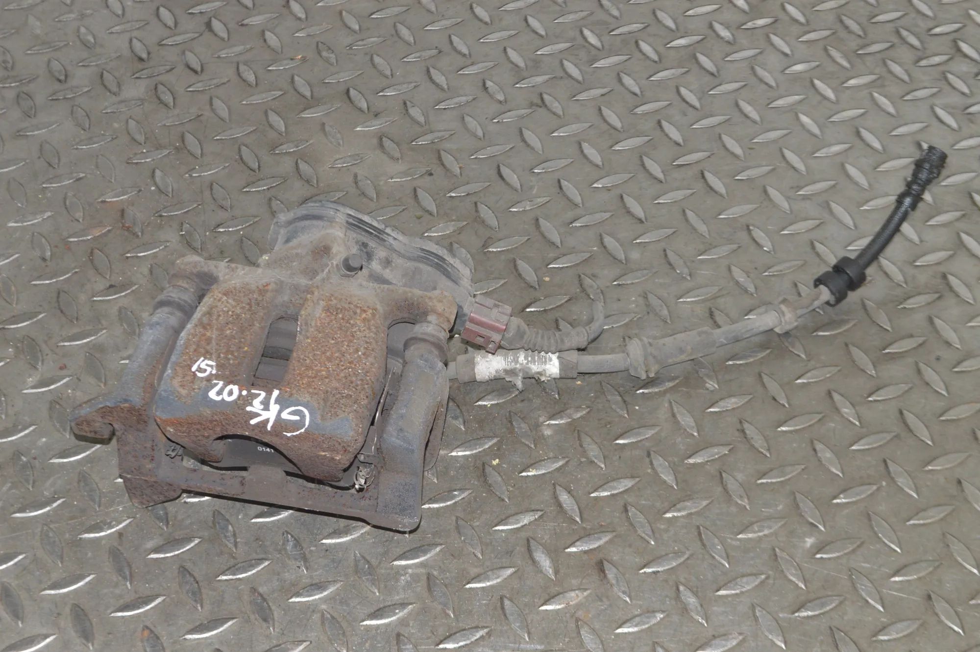 Audi A5 (B8) Brake caliper — rear left Brake caliper — rear left — AUDI A5 (Sportback ...