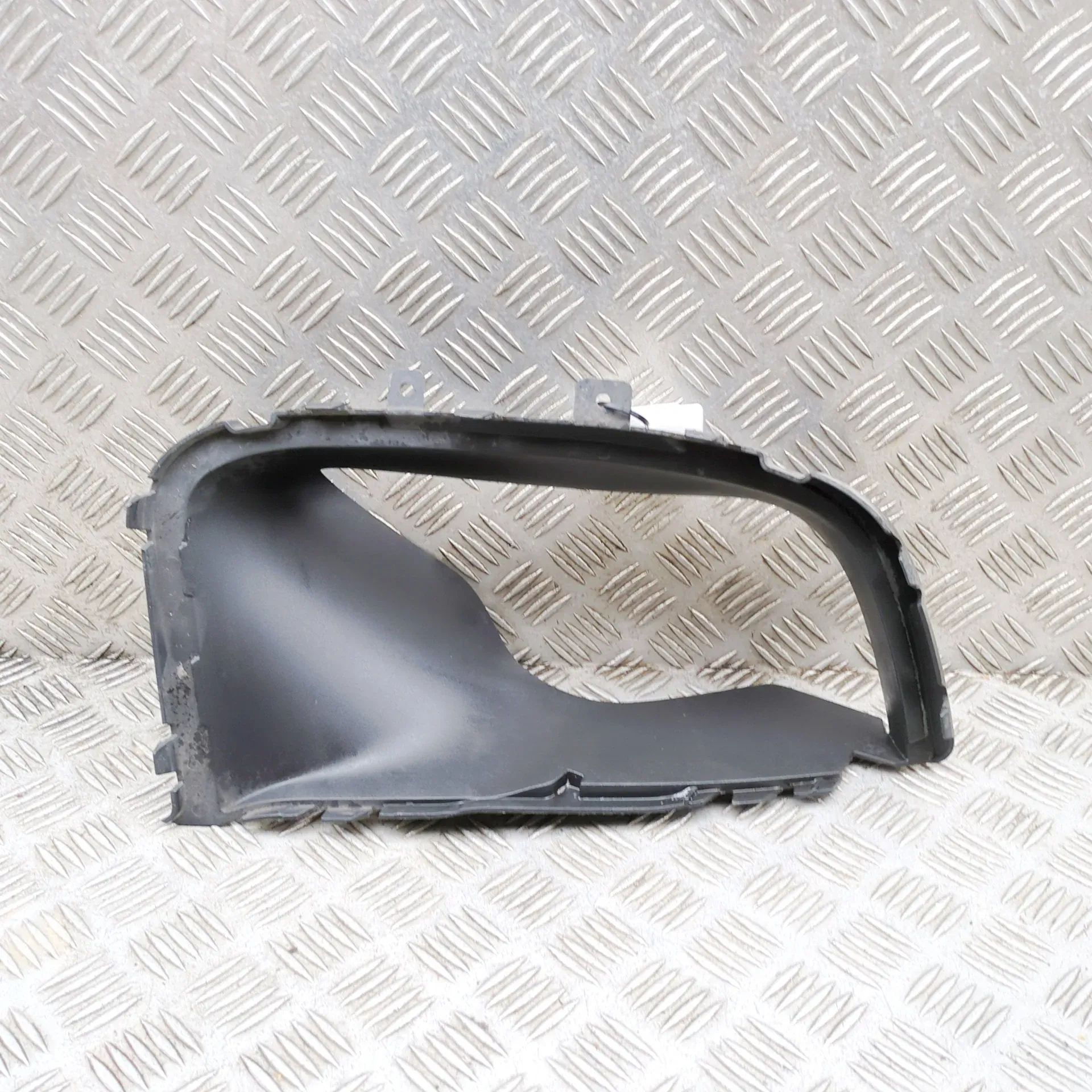Porsche Cayenne Radiator Air Guide Duct Radiator Air Guide Duct — PORSCHE CAYENNE (92A)...