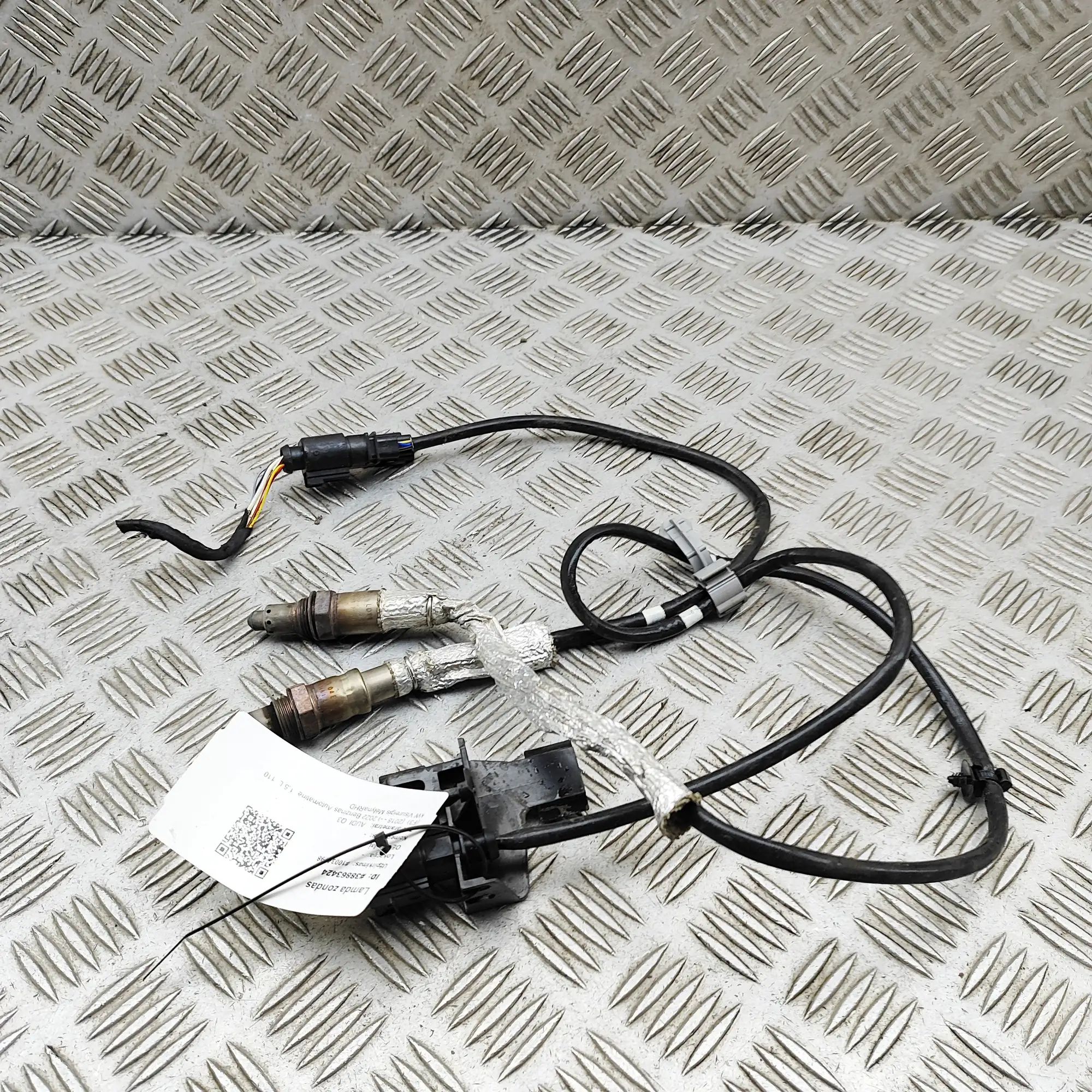 Audi Q3 (F3) Lambda Oxygen Sensor Lambda Oxygen Sensor — AUDI Q3 (F3) (2018-...) ...