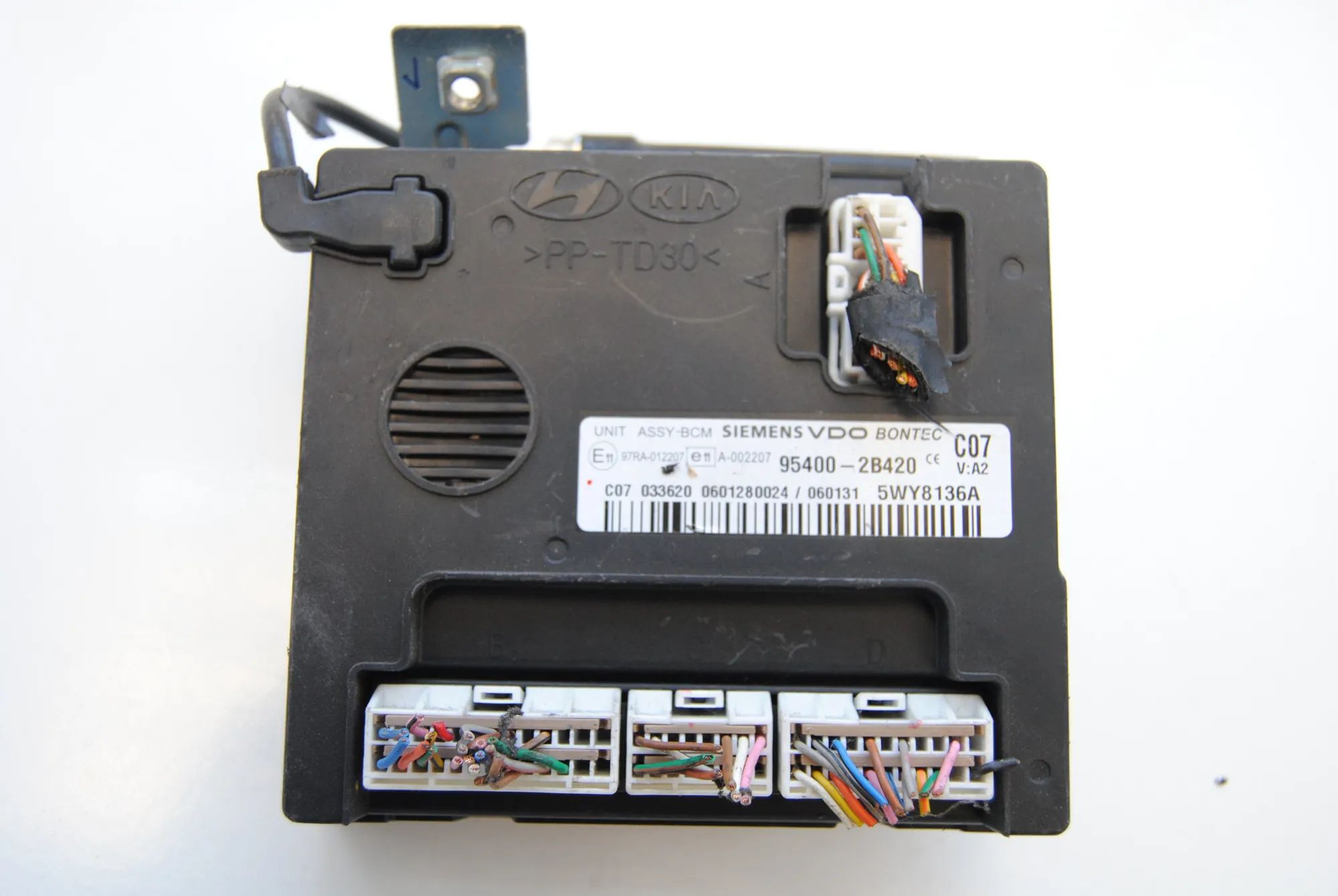 Hyundai Santa Fe Other Control Units Other Control Units — HYUNDAI SANTA (FÉ II CM) ...