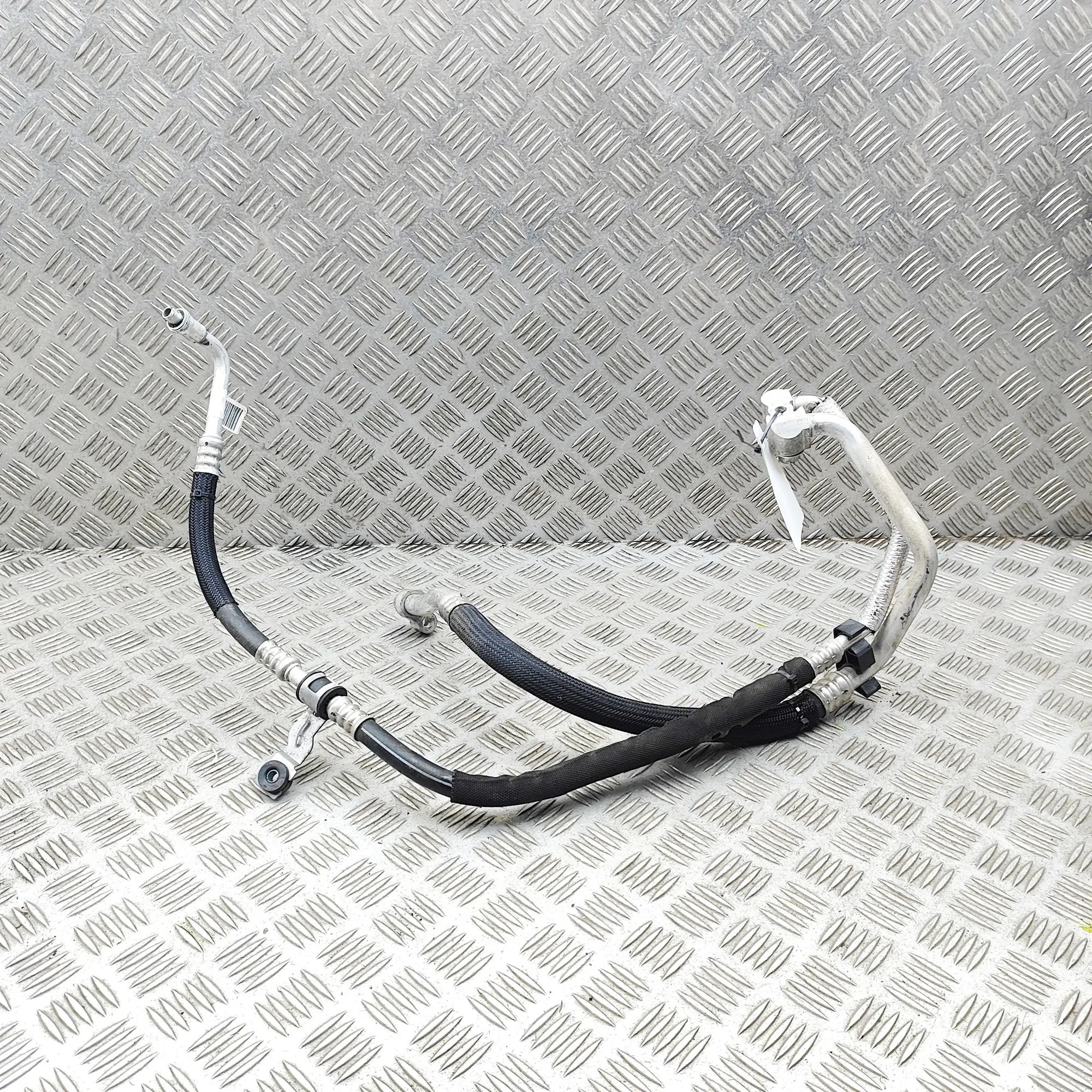 Jeep Cherokee (KL) A/C Air Con Hose Pipe A/C Air Con Hose Pipe — JEEP CHEROKEE (KL) (201...