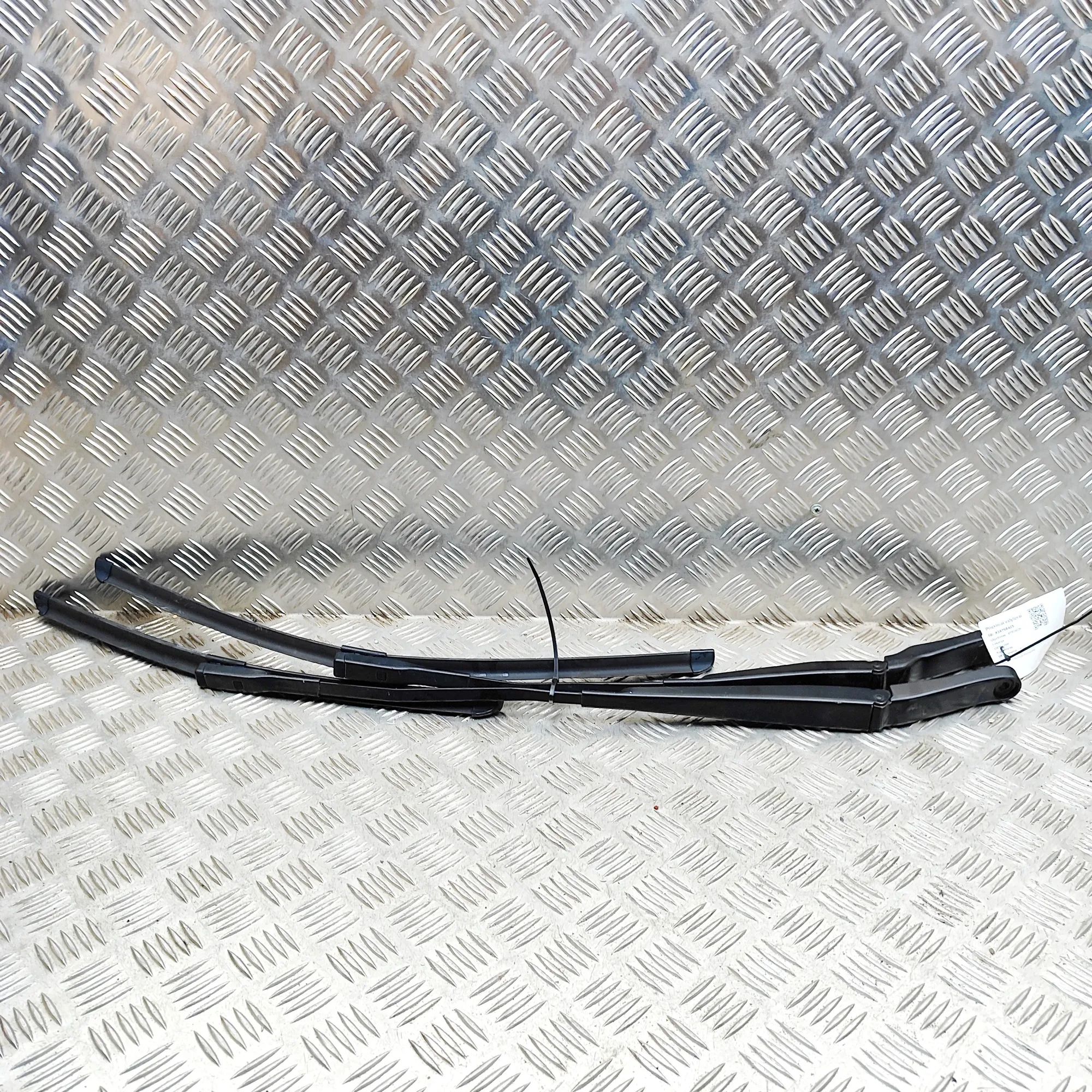 Audi Q5 (FY) Front Wiper Arms Front Wiper Arms — AUDI Q5 (FY) (2016-...) — 80...