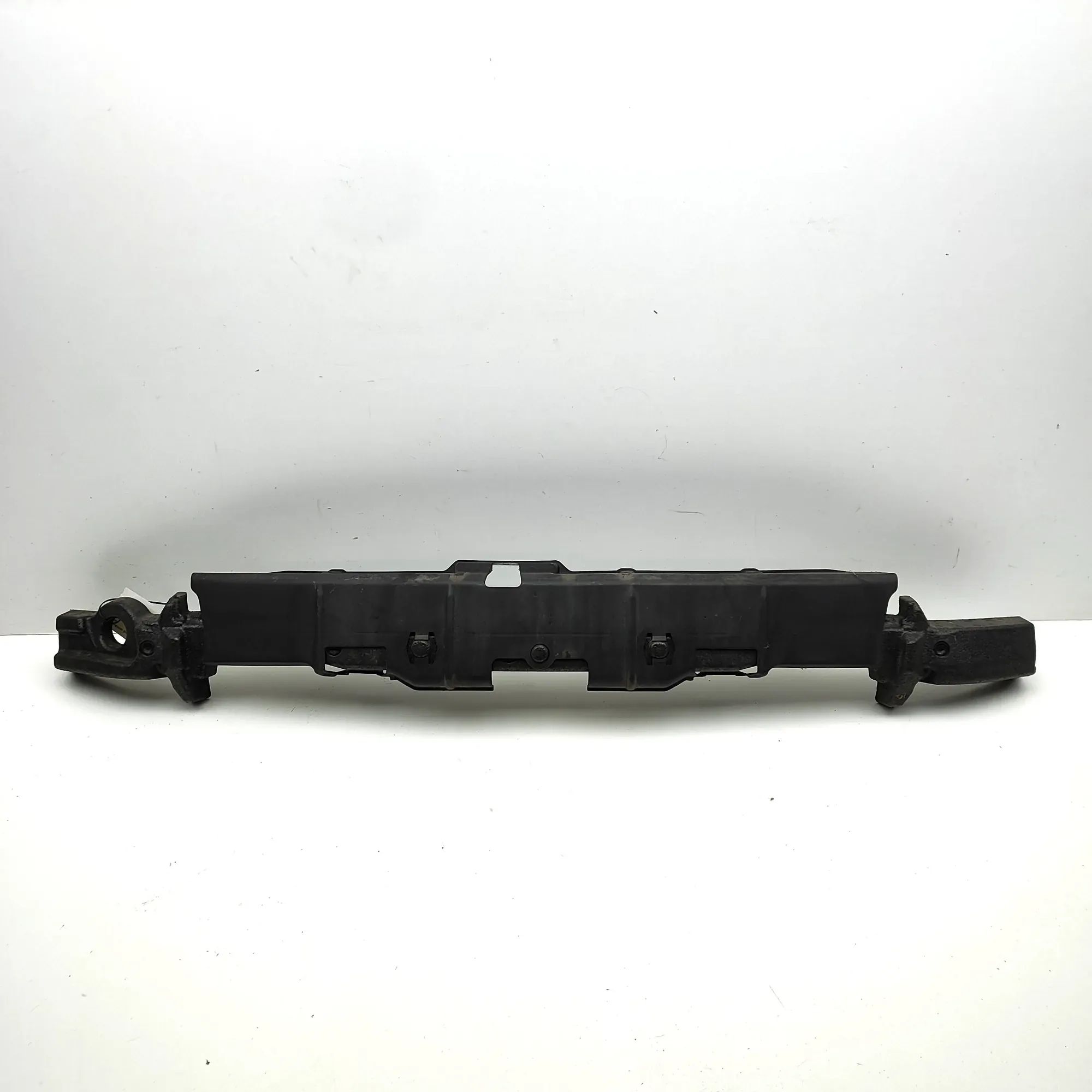Audi A3 (8V) Front bumper energy absorber Front bumper energy absorber — AUDI A3 (Sportba...