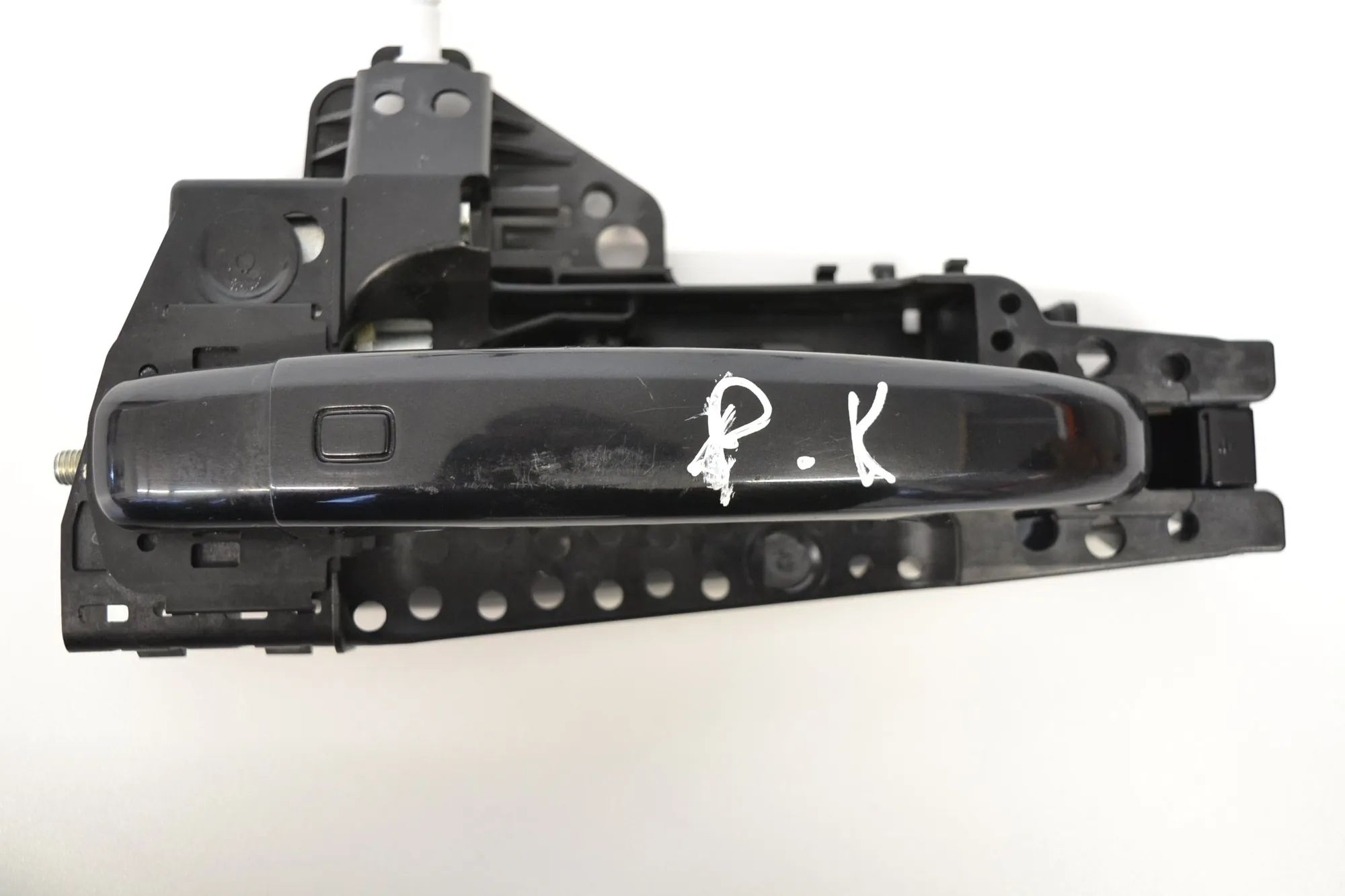 Audi A4 (B8) Exterior door handle — front left Exterior door handle — front left — AUDI A4 (8K...