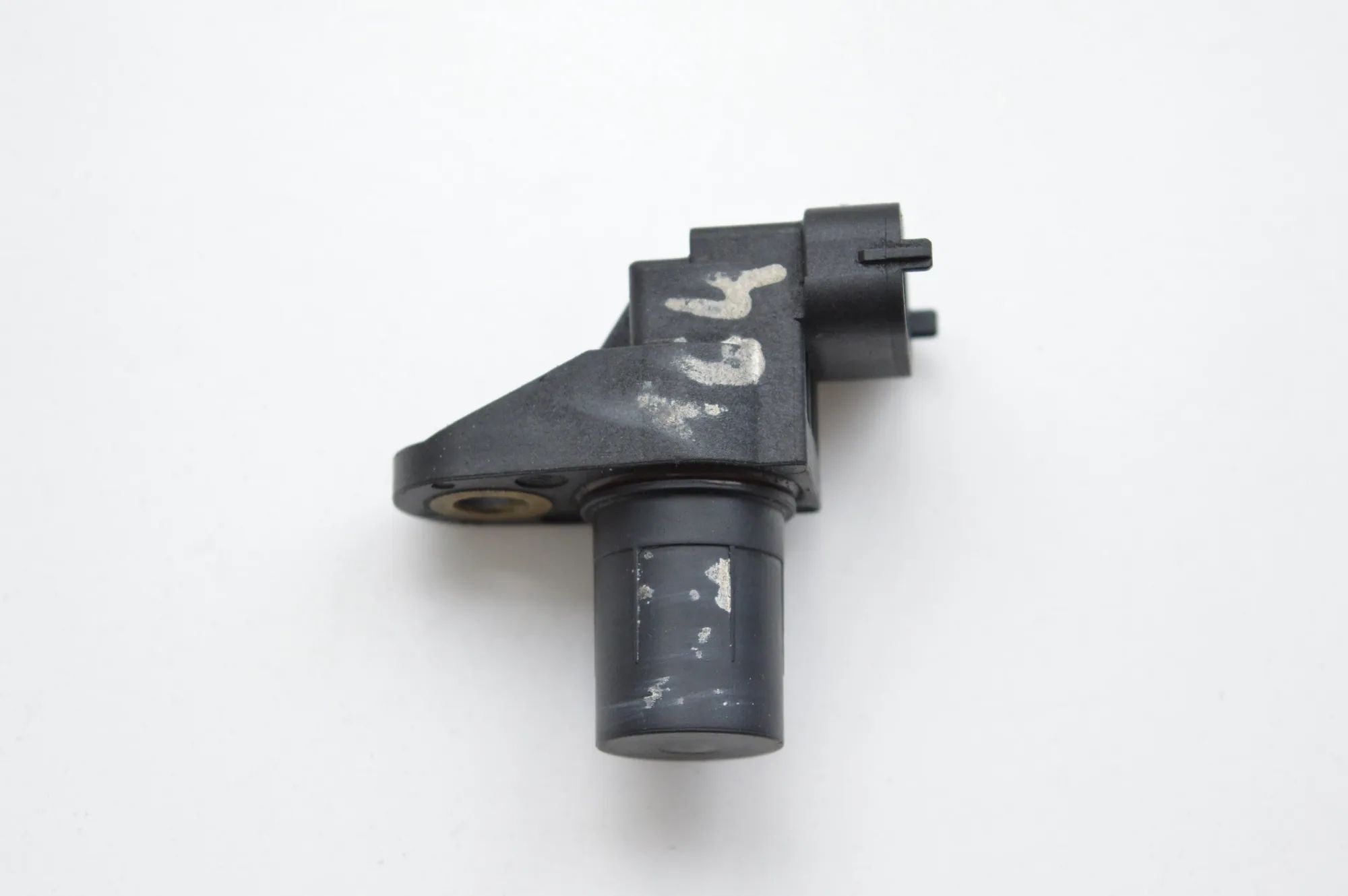 Mercedes-Benz A (W169) camshaft position sensor Camshaft position sensor — MERCEDES BENZ ML-CLA...