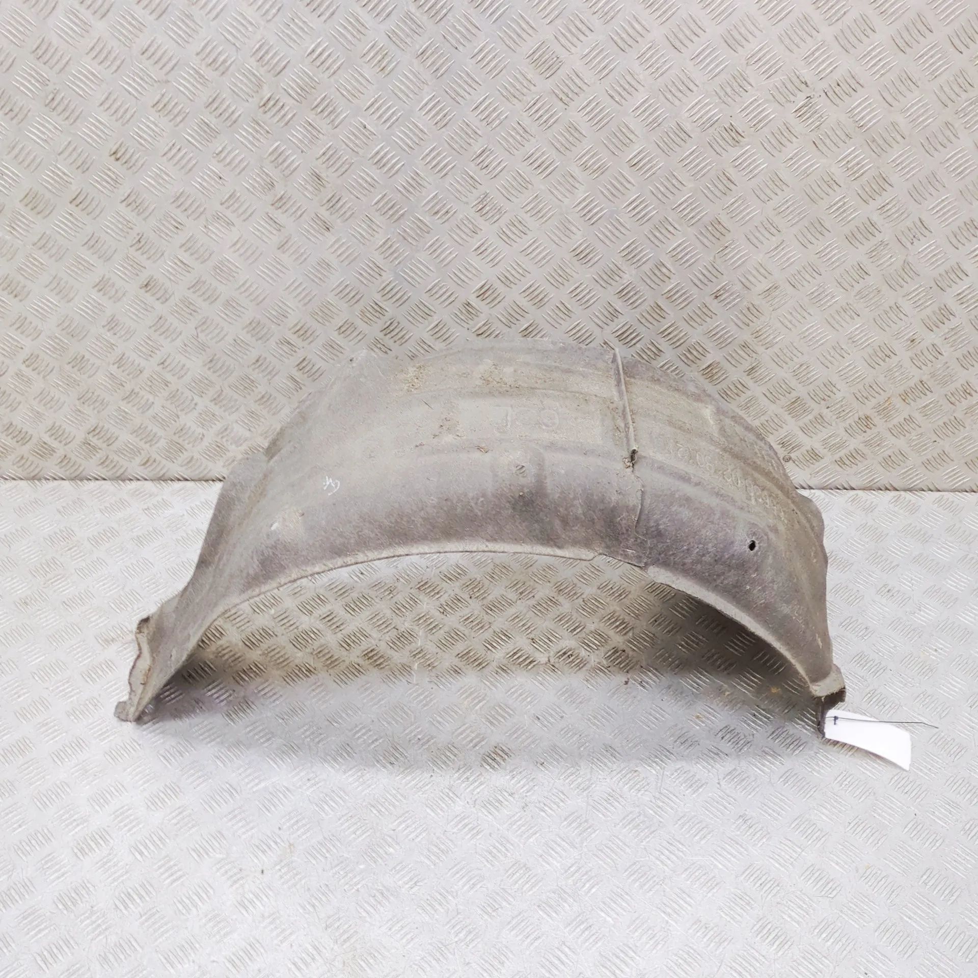 Toyota Corolla Rear Left Arch Liner Rear Left Arch Liner — TOYOTA COROLLA (Estate _...