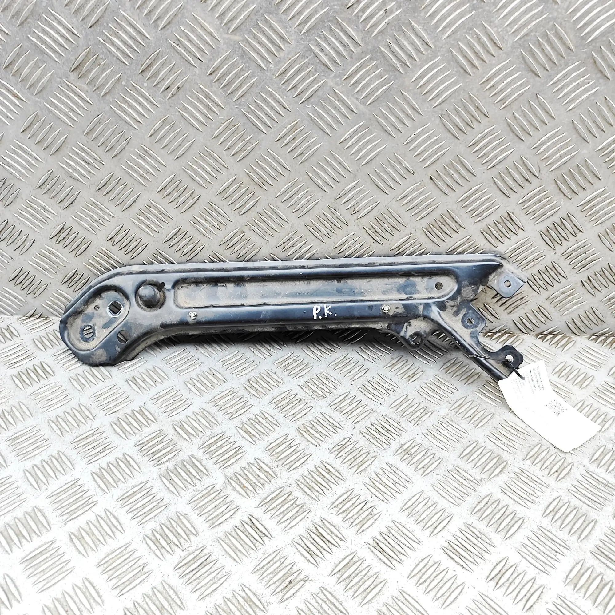 Skoda Octavia Left Headlight Bracket Left Headlight Bracket — SKODA OCTAVIA (IV Comb...