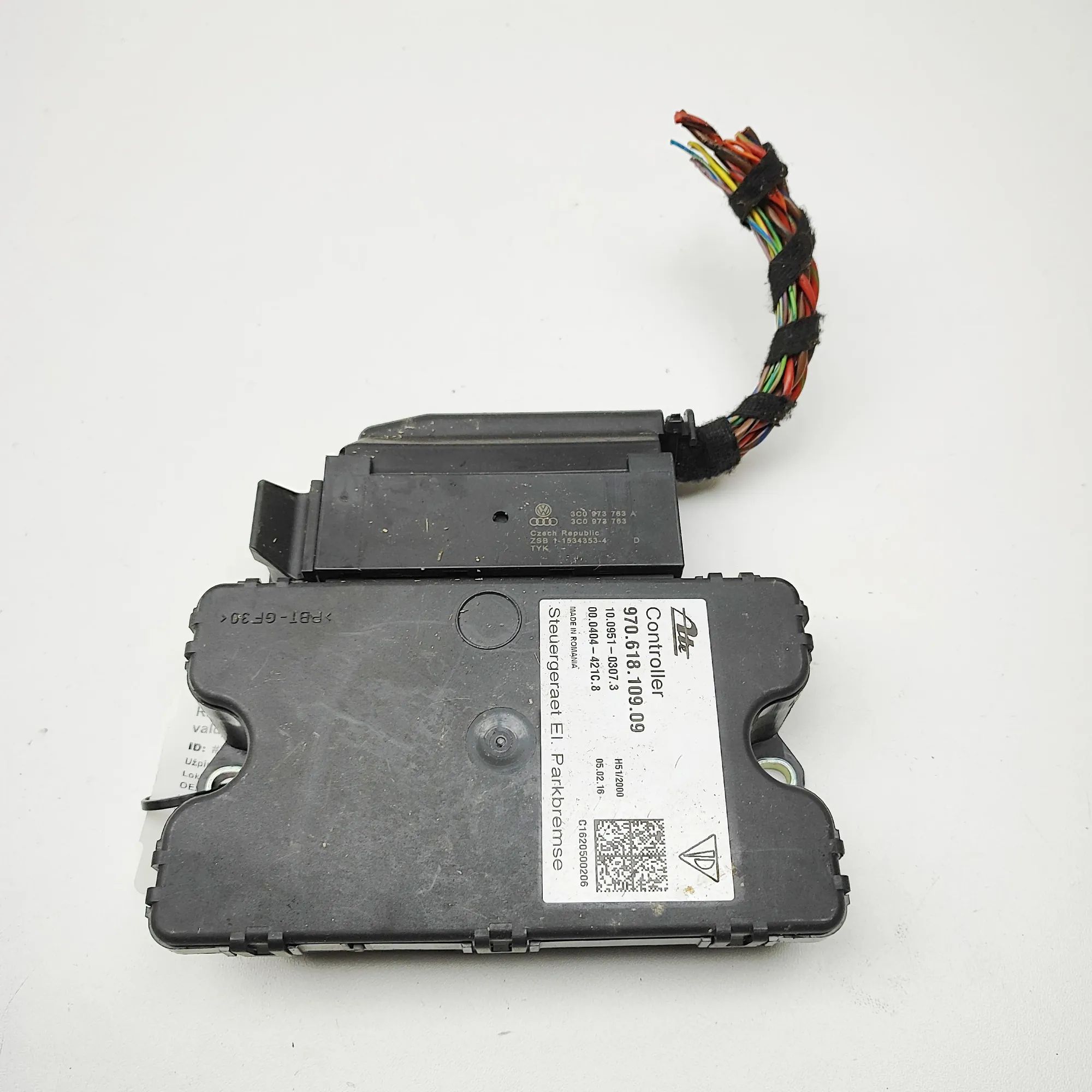 Porsche Panamera Handbrake Control Unit Handbrake Control Unit — PORSCHE PANAMERA (970)...