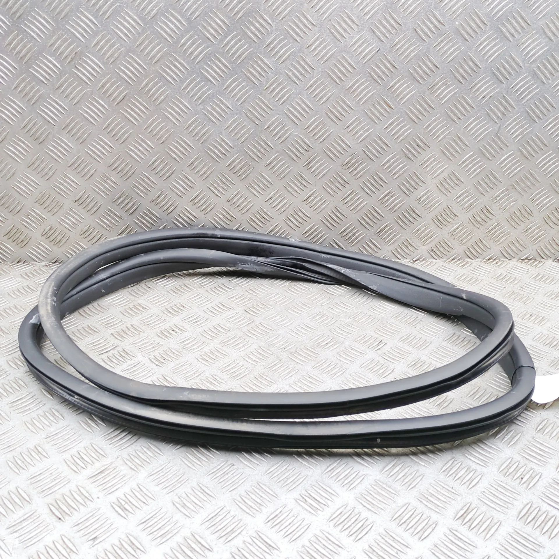 Mercedes-Benz EQC (N293) Door rubber seal — front right Door rubber seal — front right — MERCEDES BENZ ...