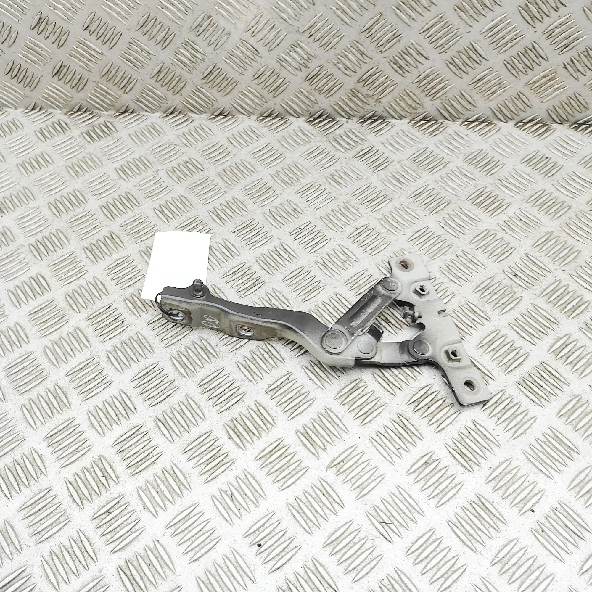 Hyundai Santa Fe Bonnet hinge — front right Bonnet hinge — front right — HYUNDAI SANTA (FÉ ...