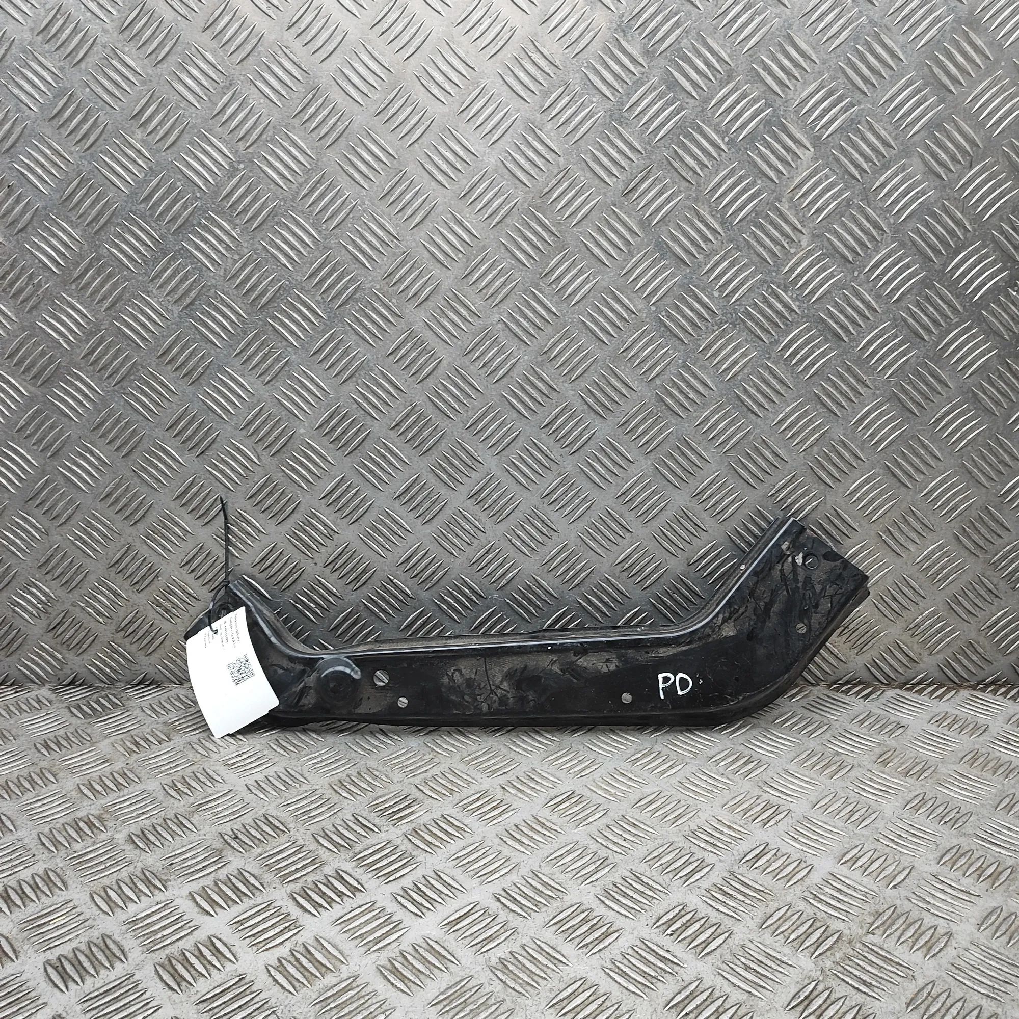 MG ZS Front Right Bumper Bracket Front Right Bumper Bracket — MG ZS (SUV) (2017-...