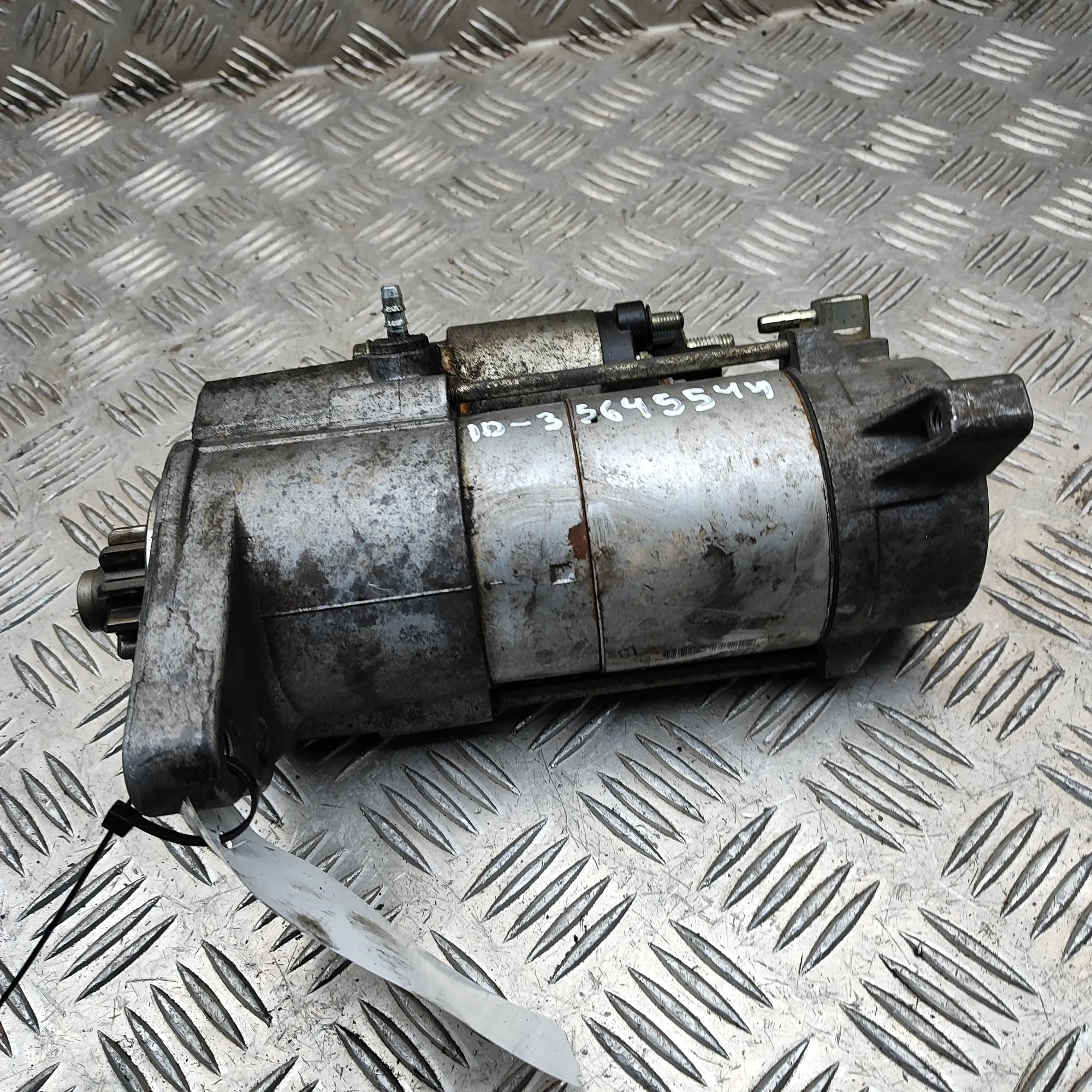 Land Rover Range Rover Sport (L494) Starter Motor Starter motor — LAND ROVER RANGE ROVER SPORT (I...