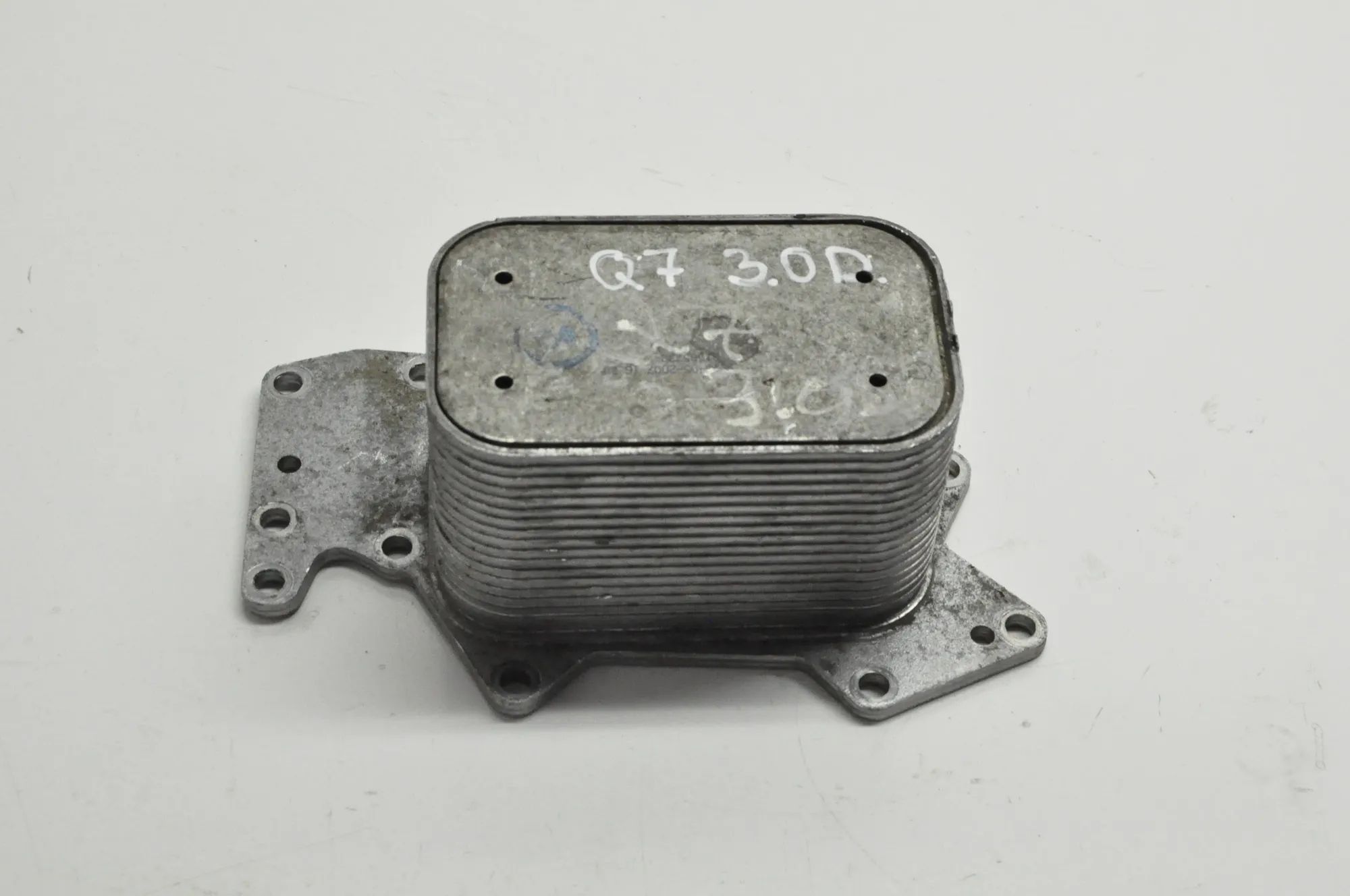 Audi Q7 (4L) Oil Cooling Radiator Oil Cooling Radiator — AUDI Q7 (4L) (2006-2015)...