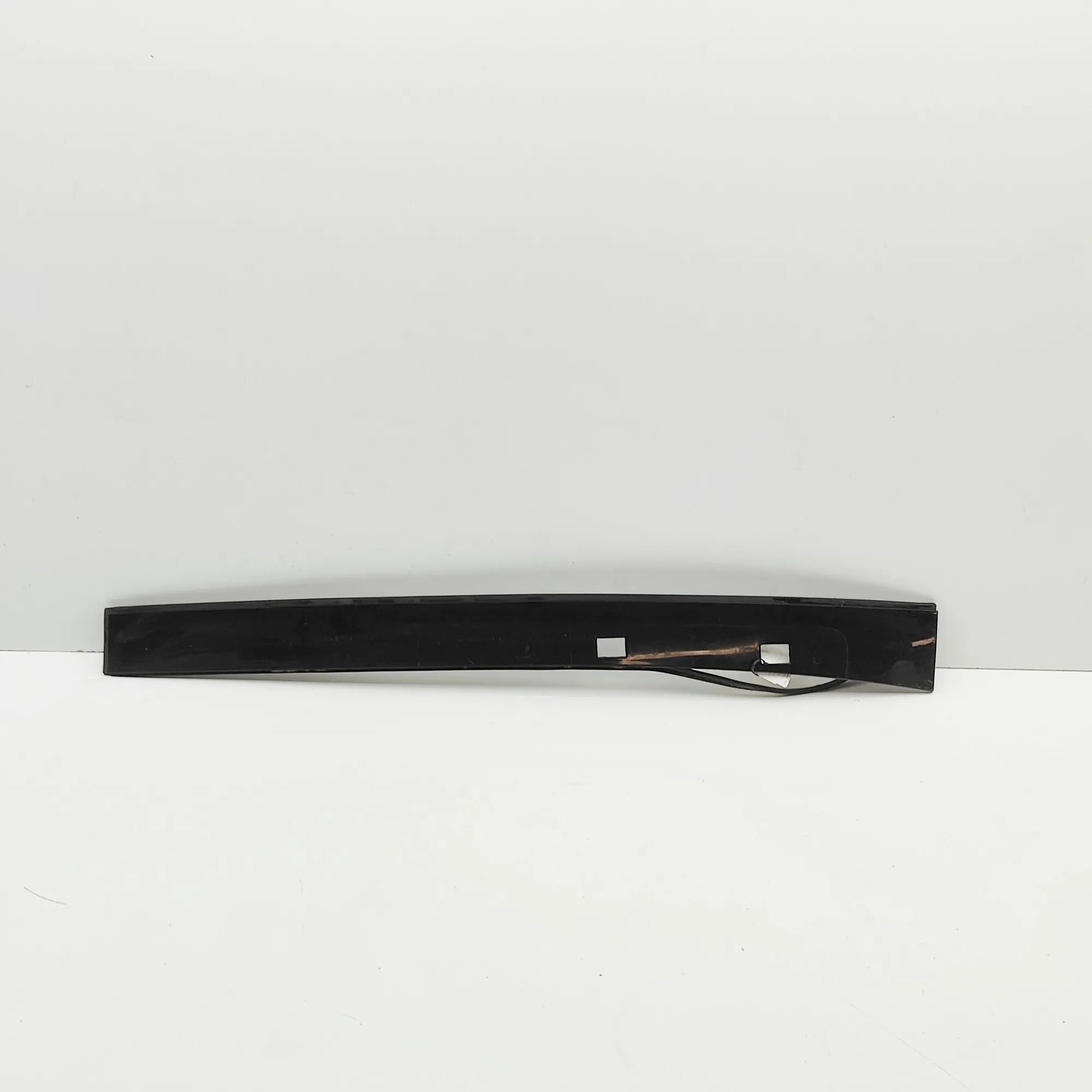 Hyundai Santa Fe Right Side Roof Strip Trim Right Side Roof Strip Trim — HYUNDAI SANTA (FÉ ...