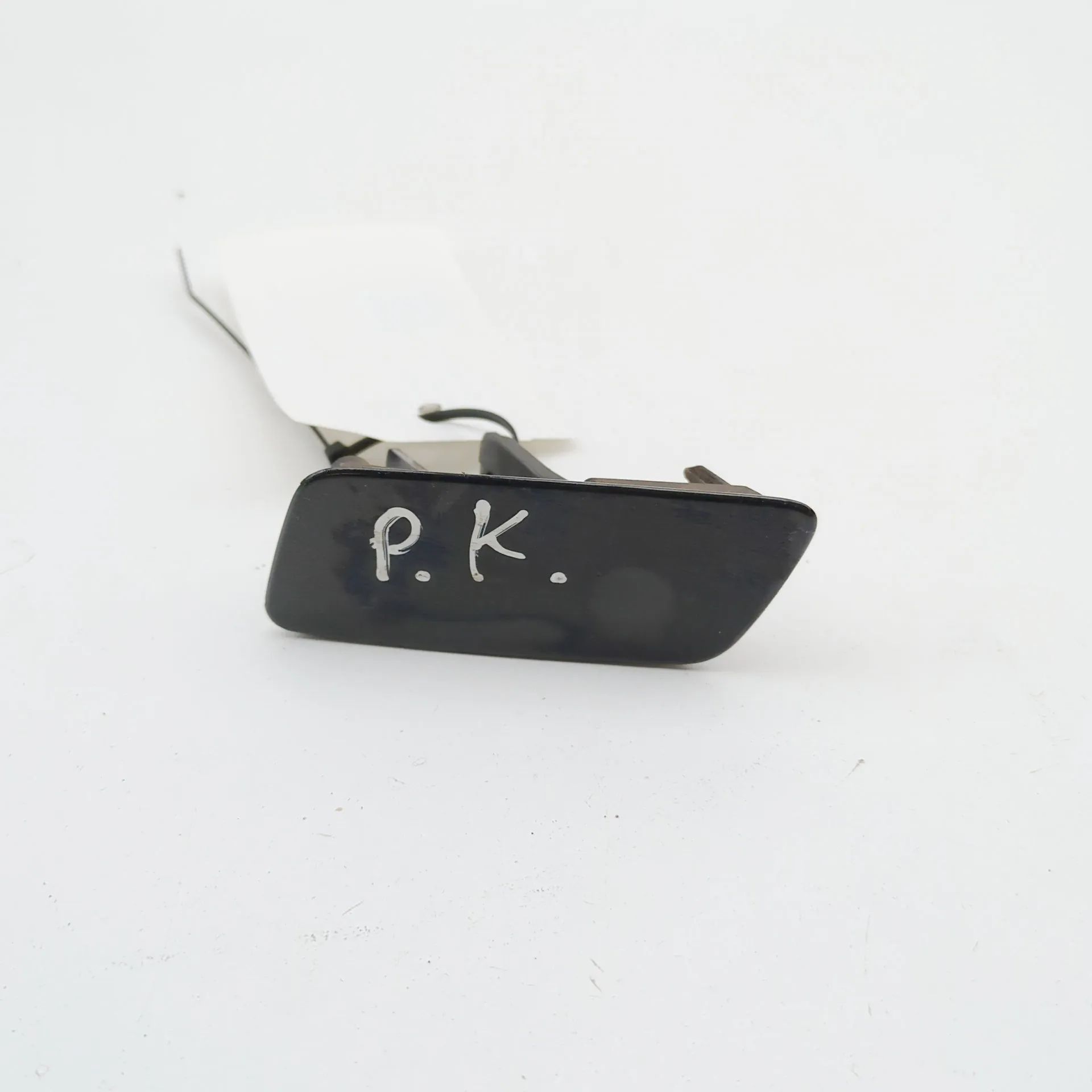Land Rover Range Rover Sport (L494) Headlight washer cover — left Headlight washer cover — left — LAND ROVER RANG...