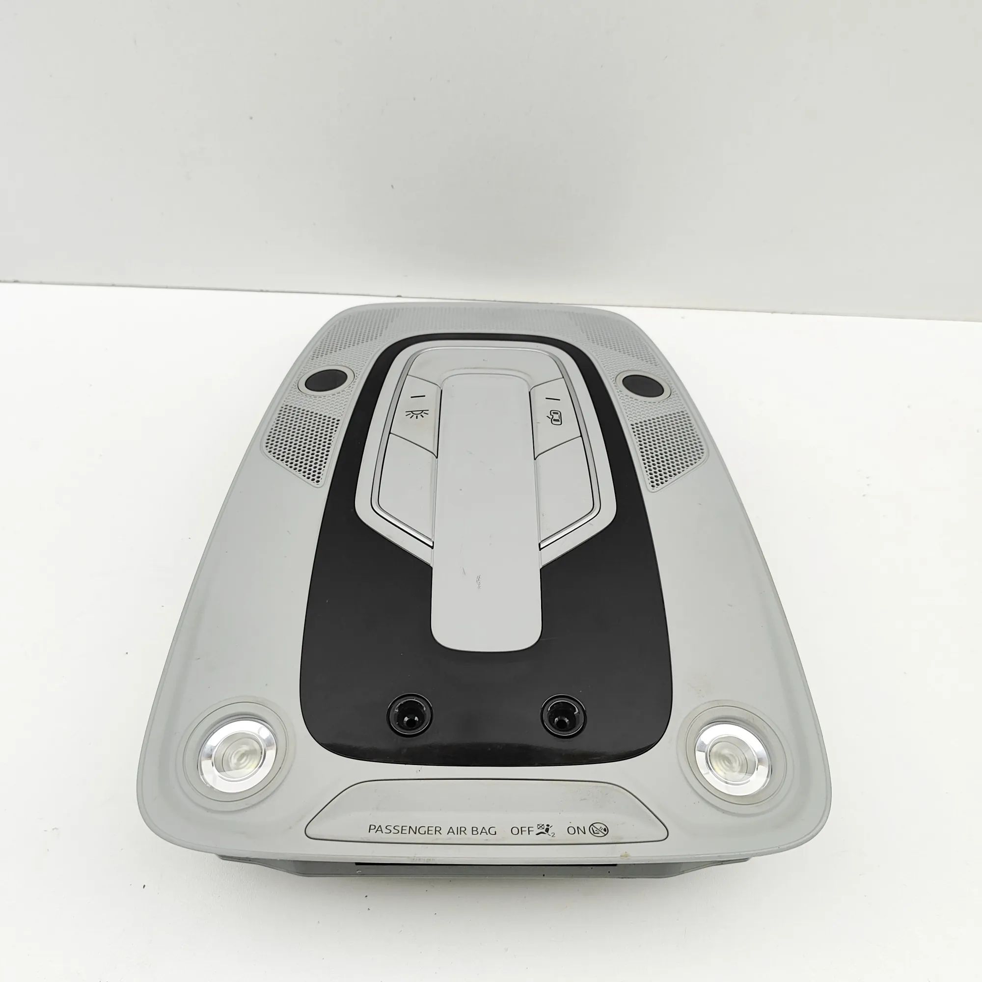 Audi A4 (B8) Interior light Interior light — AUDI A4 (Avant 8W5, B9) (2015-...