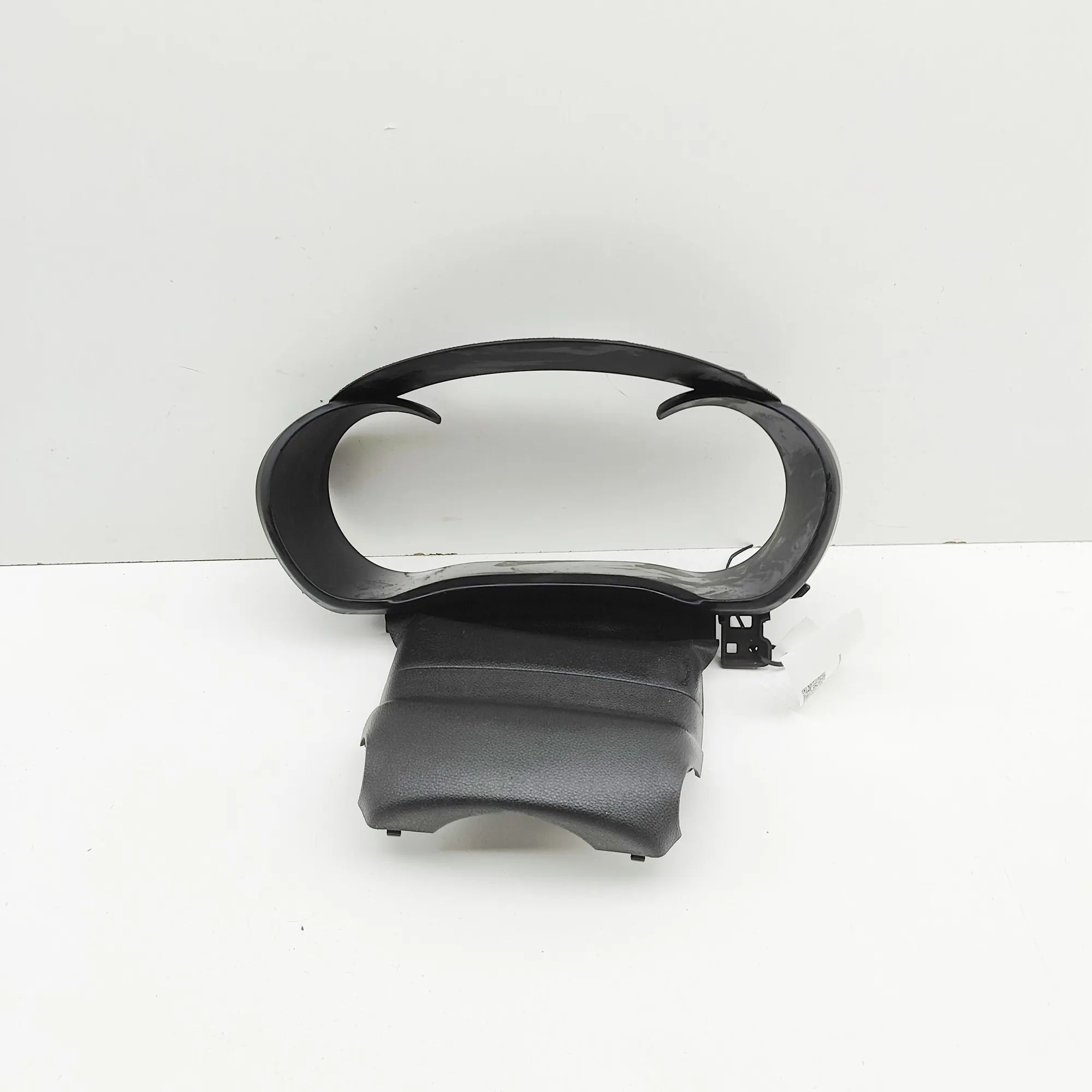 Kia Optima (JF) Instrument Cluster Trim Instrument Cluster Trim — KIA OPTIMA (Sportswag...