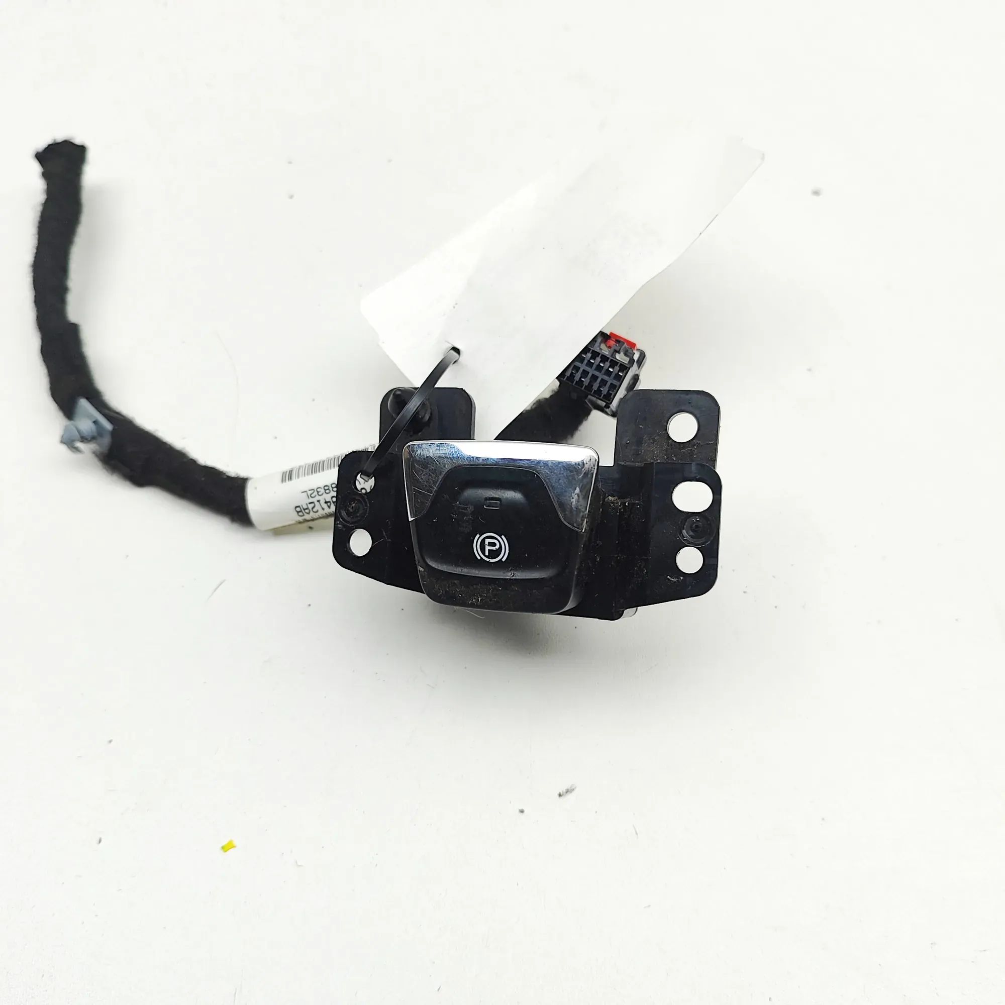 Jeep Cherokee (KL) Parking brake button Parking brake button — JEEP CHEROKEE (KL) (2013...
