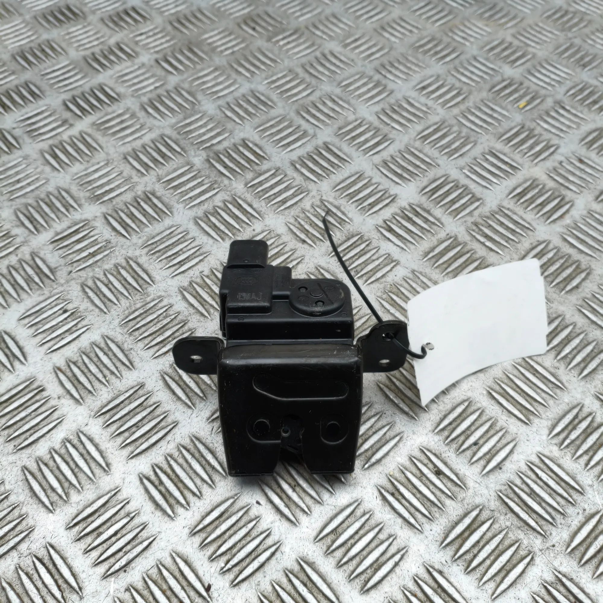 Hyundai Kona Tailgate Boot Lock Tailgate Boot Lock — HYUNDAI KONA (2017-...) — ...