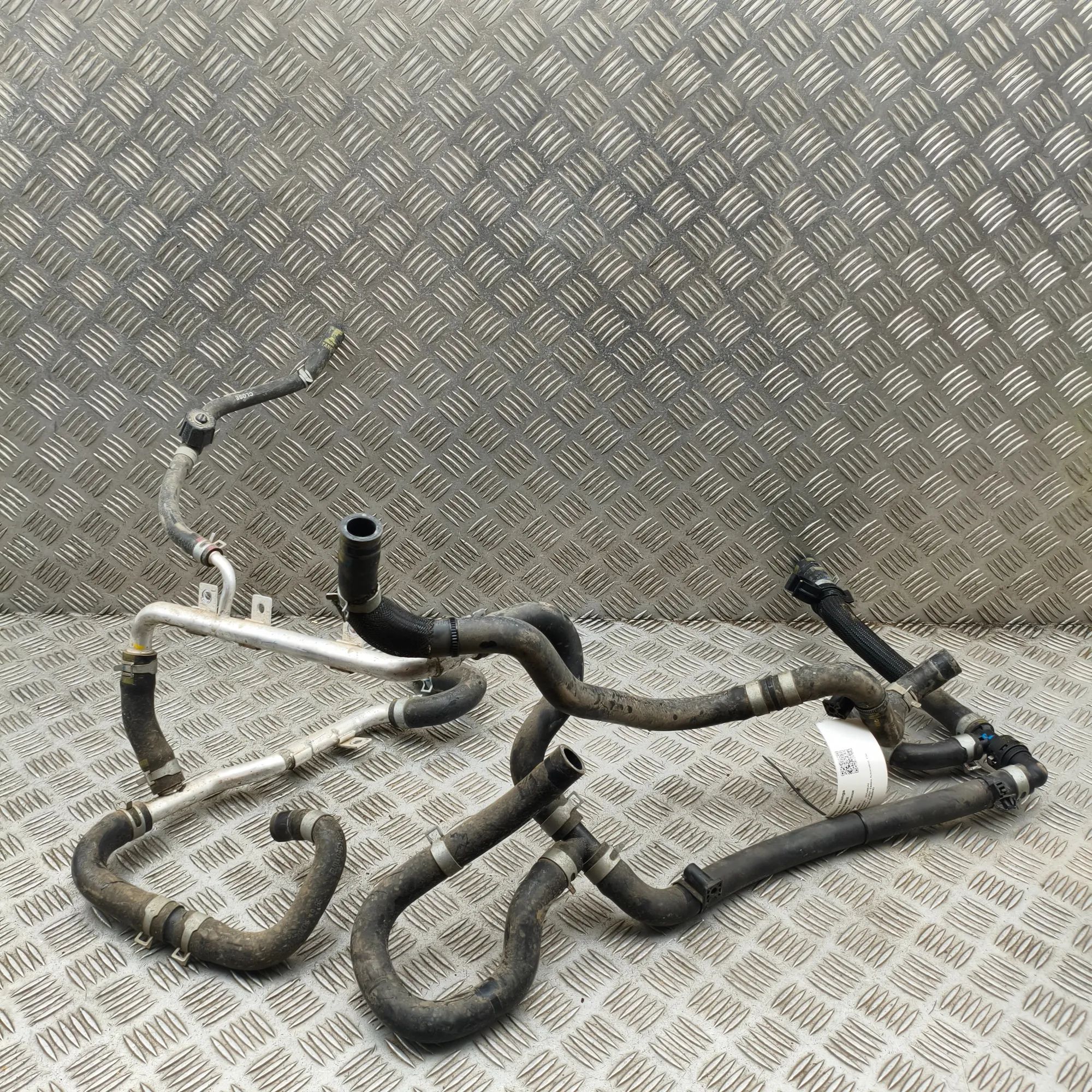 Hyundai Kona Шланг системы охлаждения Coolant hose — HYUNDAI KONA (2017-...) — 375Y2-...
