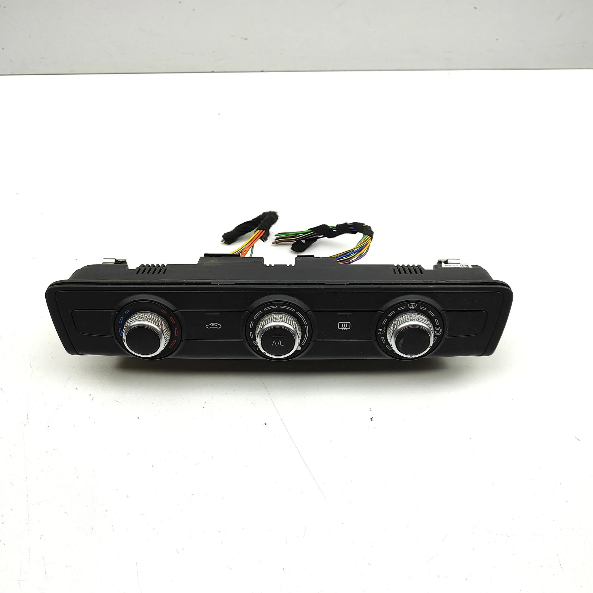Audi A3 (8V) Climate control unit Climate control unit — AUDI A3 (Sportback 8VA, ...