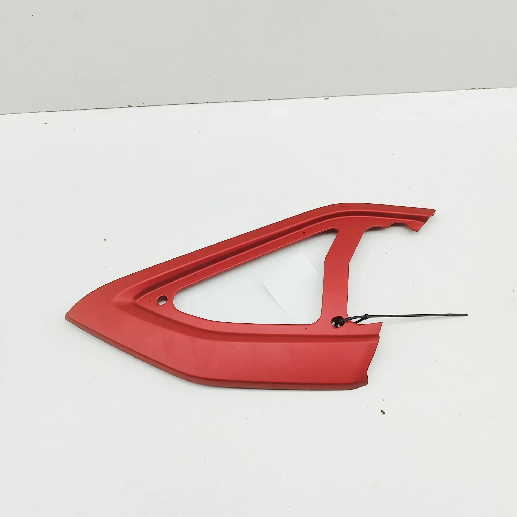 Audi Q2 (GA) Centre console trim Centre console trim — AUDI Q2 (GA) (2016-...) —...