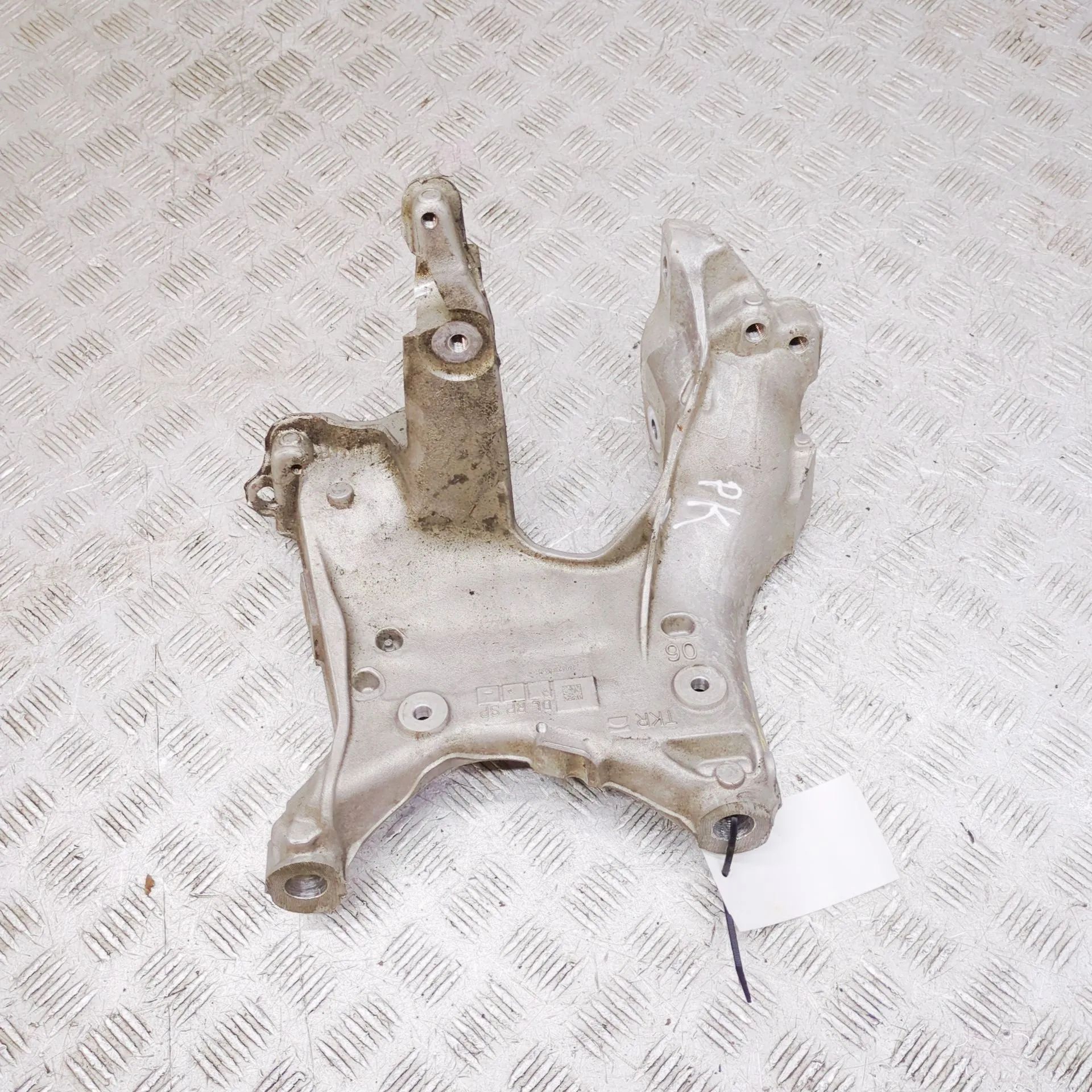 Audi A6 (C8) Left Side Subframe Bracket Left Side Subframe Bracket — AUDI A6 (4A2, C8) ...