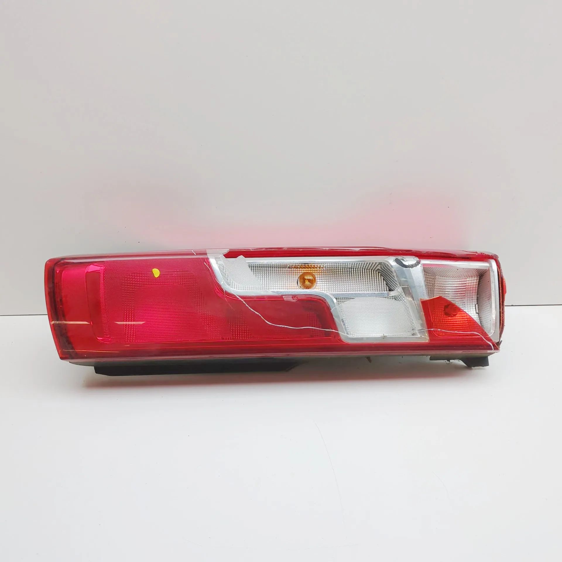 Opel Movano (C) Rear Right Tail Light Rear Right Tail Light — OPEL MOVANO (C Van U9) ...