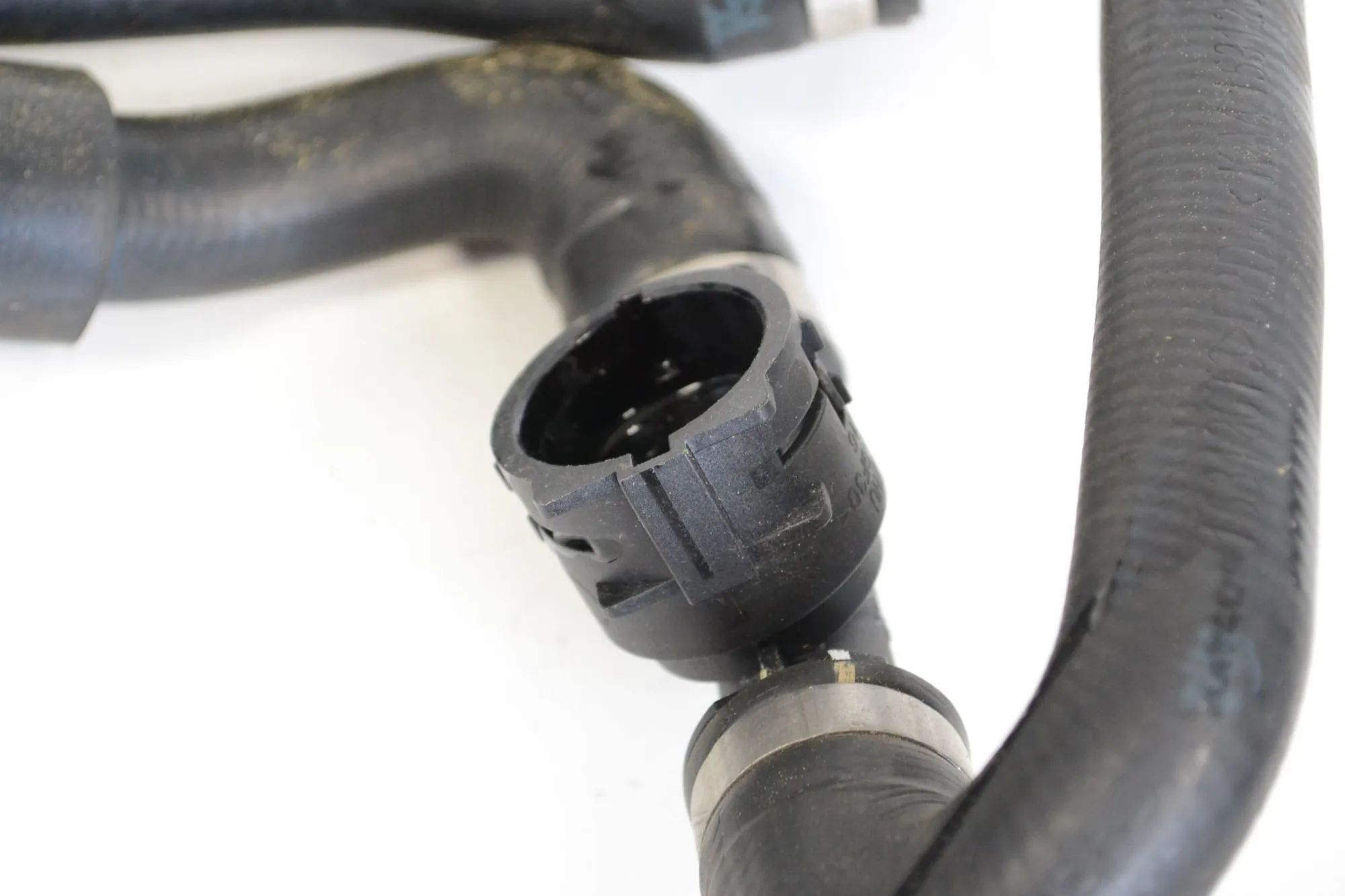 Audi A5 (B9) Pipe / hose Pipe / hose — AUDI A5 (F53) (2016-...) — 8W1819...