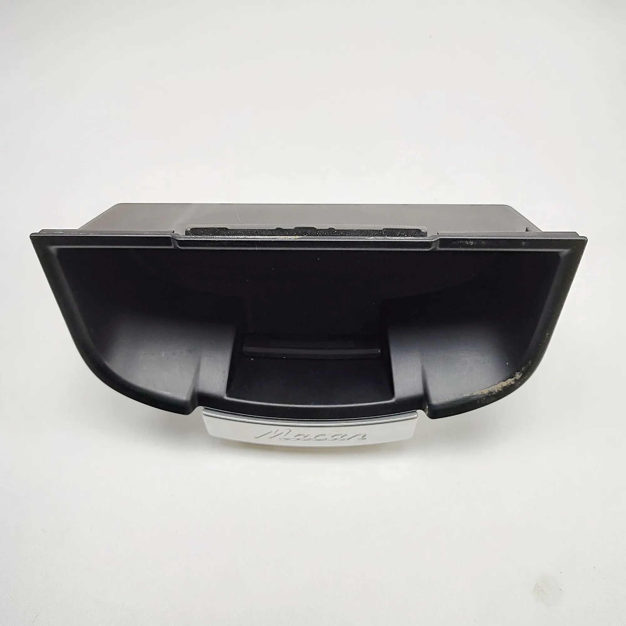 Porsche Macan Glove Compartment Glove compartment — PORSCHE MACAN (95B) (2014-....