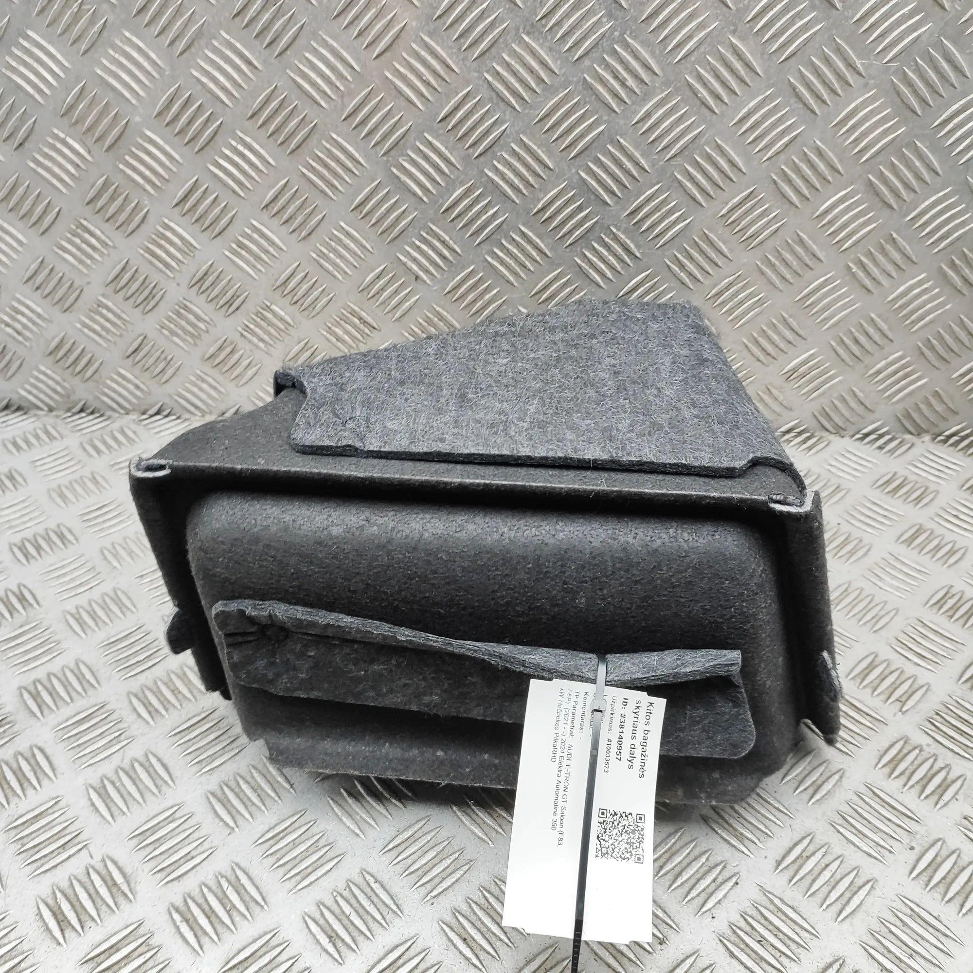 Audi e-tron GT (FW) Other Boot Trunk Parts Other Boot Trunk Parts — AUDI E-TRON GT (Saloon...