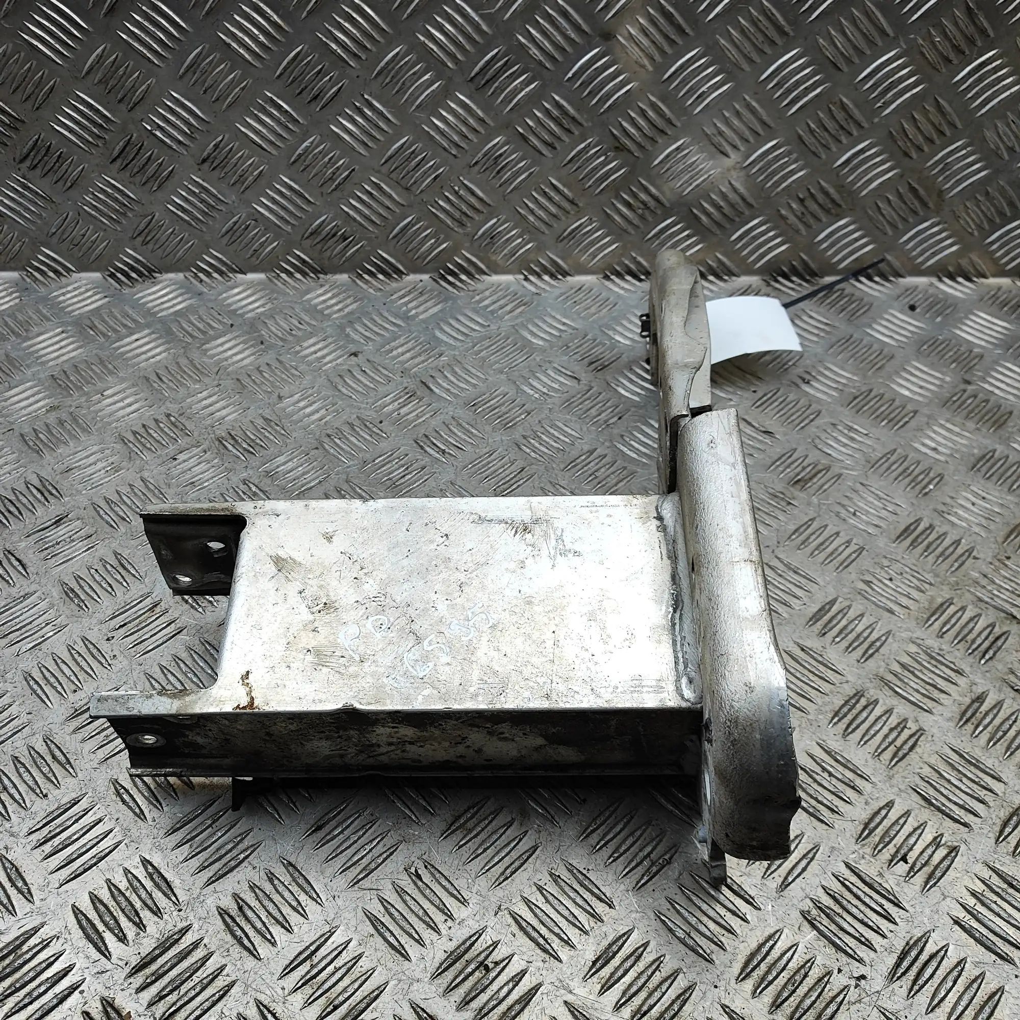 Audi A6 (C7) Right Side Crash Absorber Right Side Crash Absorber — AUDI A6 (Avant 4G5,...