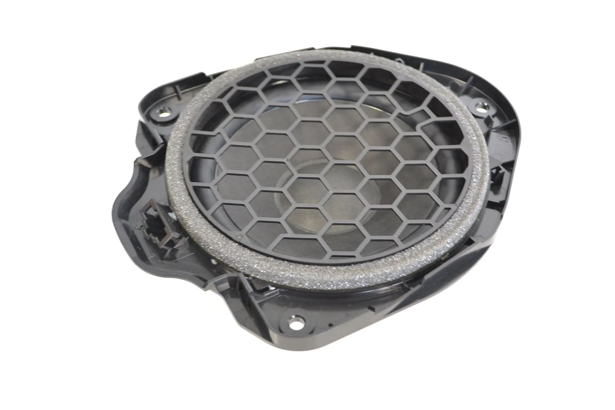 Audi A3 (8V) Rear Right Door Speaker Rear Right Door Speaker — AUDI A3 (8V1, 8VK) (2...