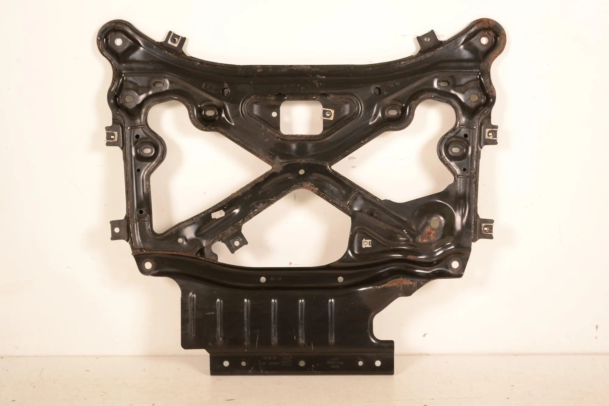 Audi Q7 (4M) Engine cover Engine cover — AUDI Q7 (4M) (2015-...)

Generat...