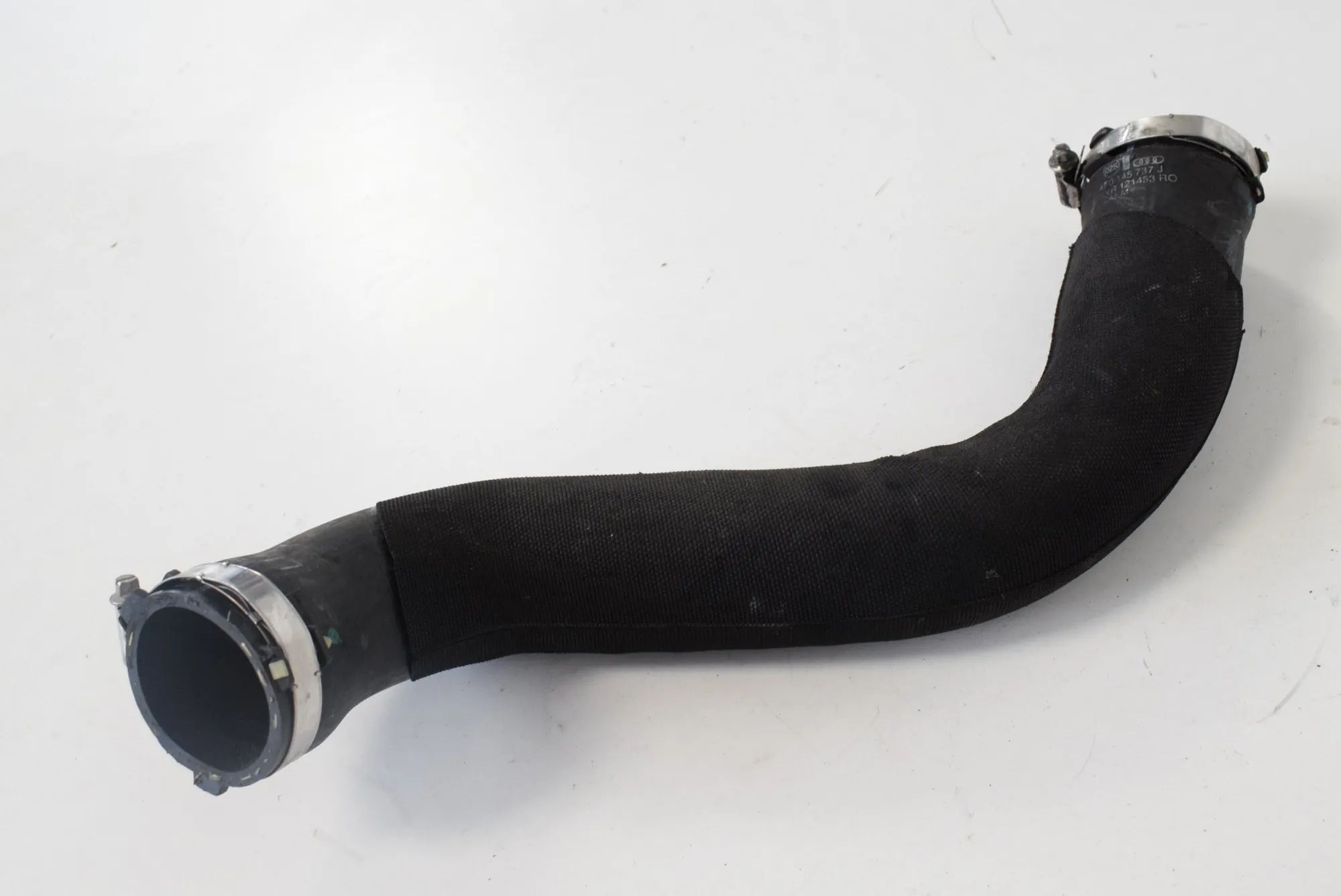 Audi A6 (C6) Intercooler hose — left Intercooler hose — left — AUDI A6 (4F2, C6) (20...