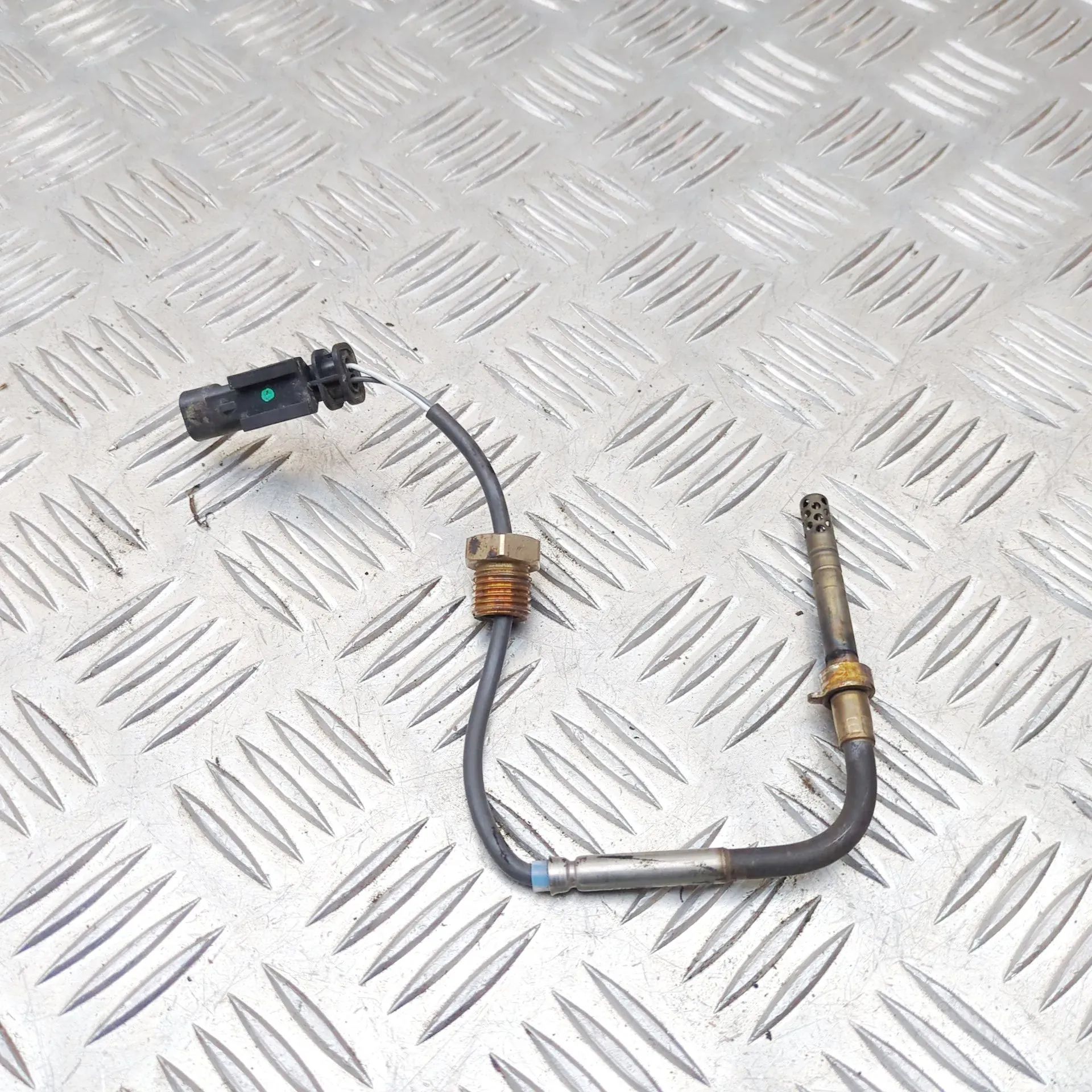Alfa-Romeo Giulietta (940) temperature sensor Temperature Sensor — ALFA ROMEO GIULIETTA (940_...