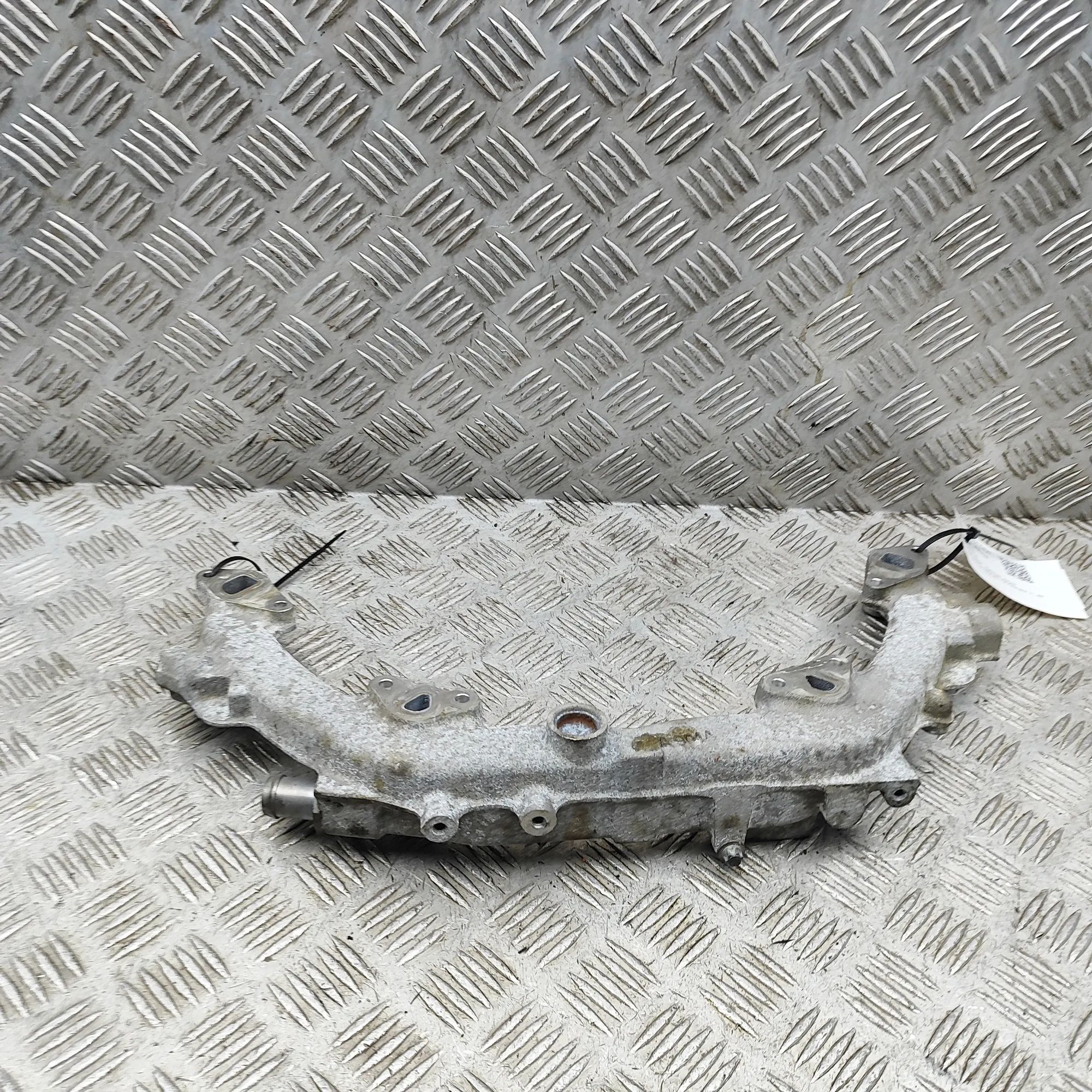 Porsche Macan Cooling system flange Cooling system flange — PORSCHE MACAN (95B) (20...