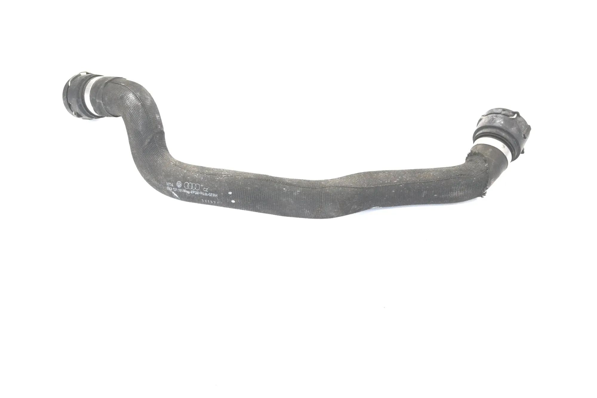 Audi A4 (B8) Radiator hose — left Radiator hose — left — AUDI A4 (8K2, B8) (2007-...