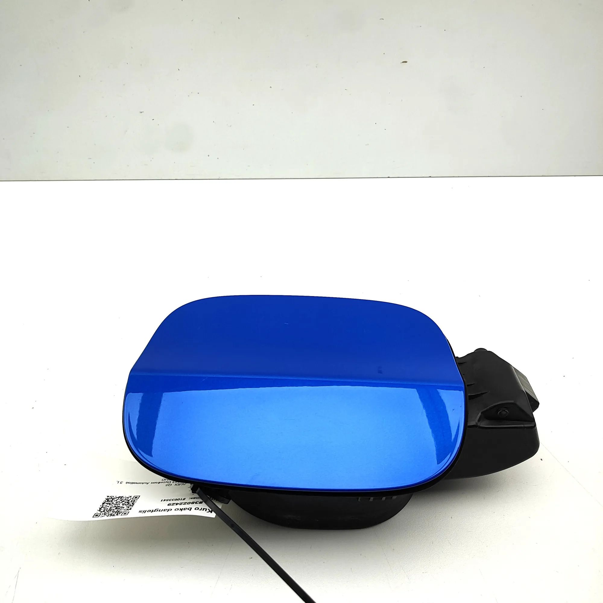 Audi Q5 (8R) Fuel Tank Flap Cap Fuel Tank Flap Cap — AUDI Q5 (8R) (2008-2017) —...